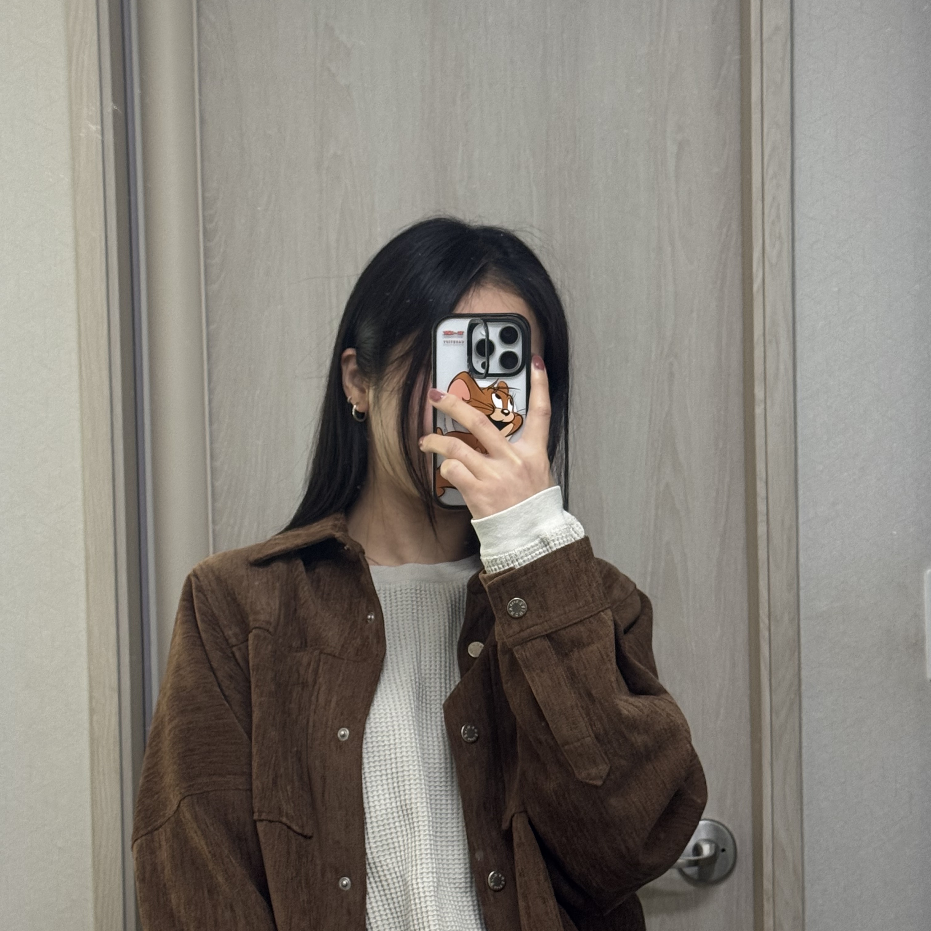 Stussy Raglan Thermal LS Crew Bone 착용 스타일
