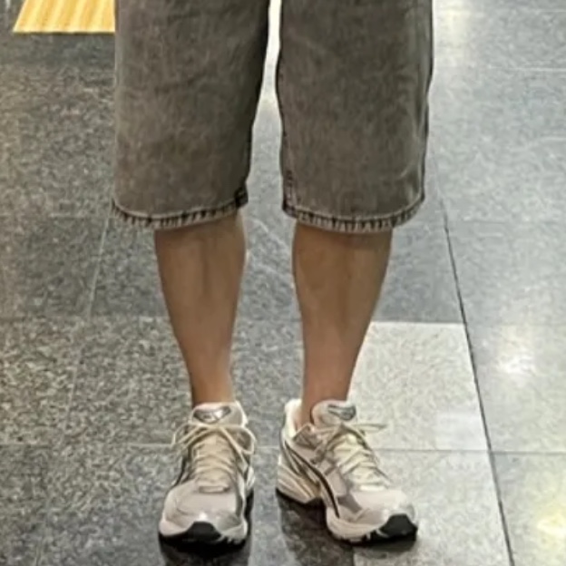 Asics Gel-Kayano 14 White Graphite Grey 착용 스타일