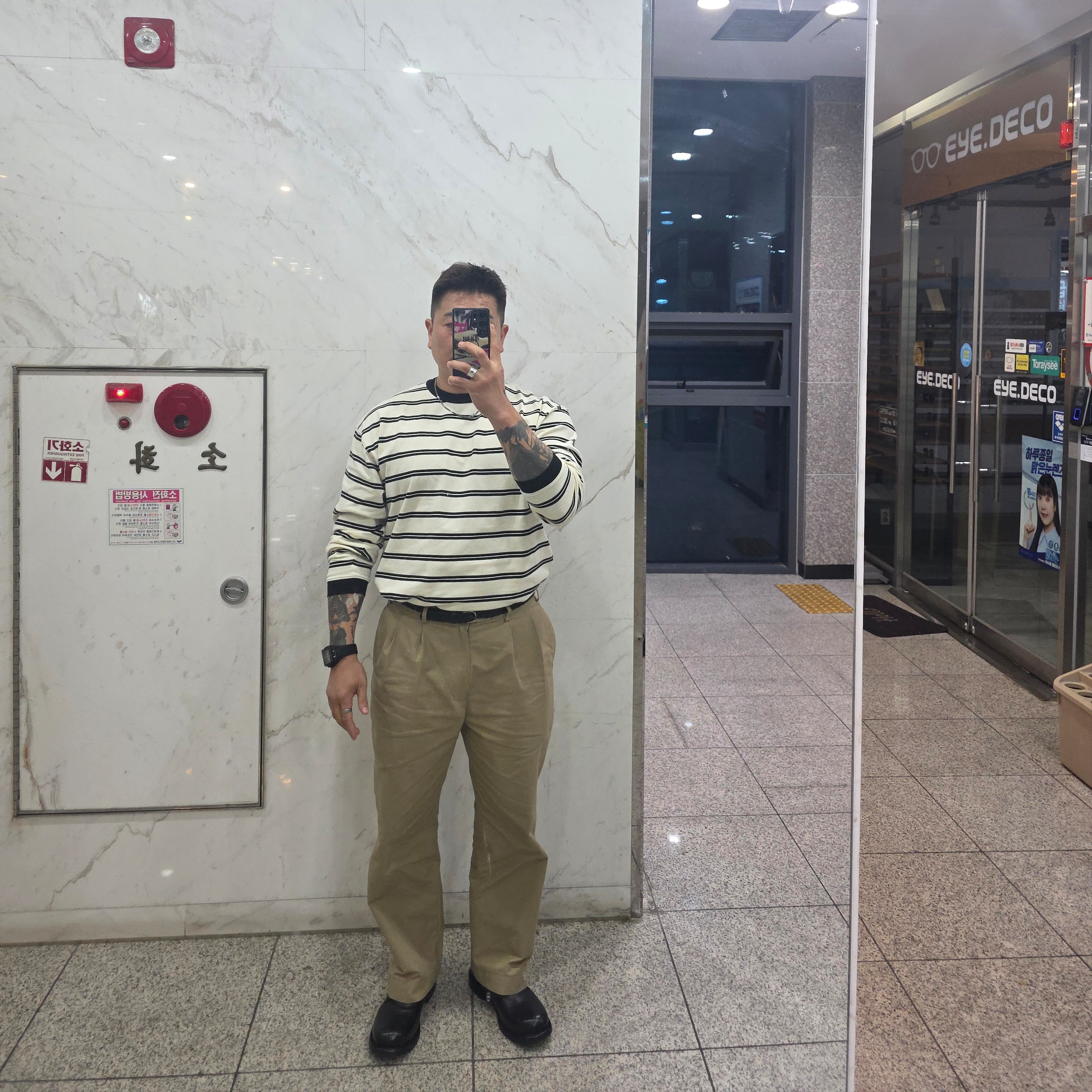 LOSTGARDEN Uniform Washed Derby Black 착용 스타일