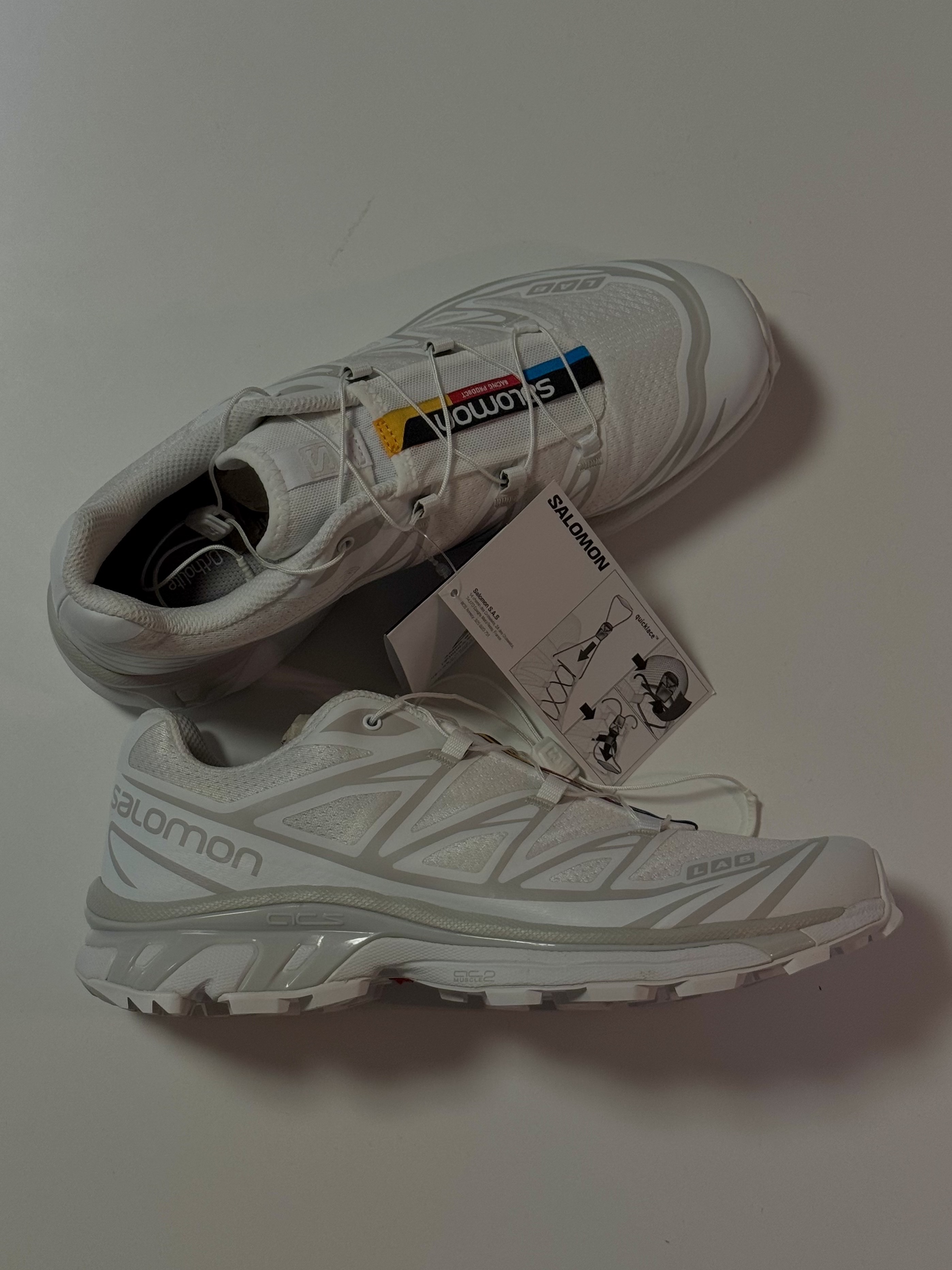 Salomon XT-6 ADV White, Salomon Active Skin 8 Set Black 착용 스타일 - 2