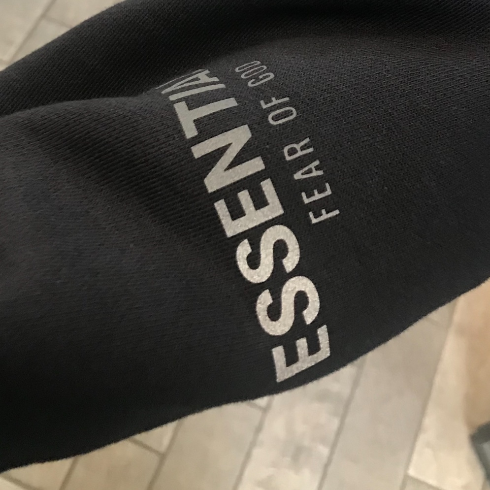 Essentials Logo Hoodie Navy/Dark Navy - Ssense Exclusive 착용 스타일