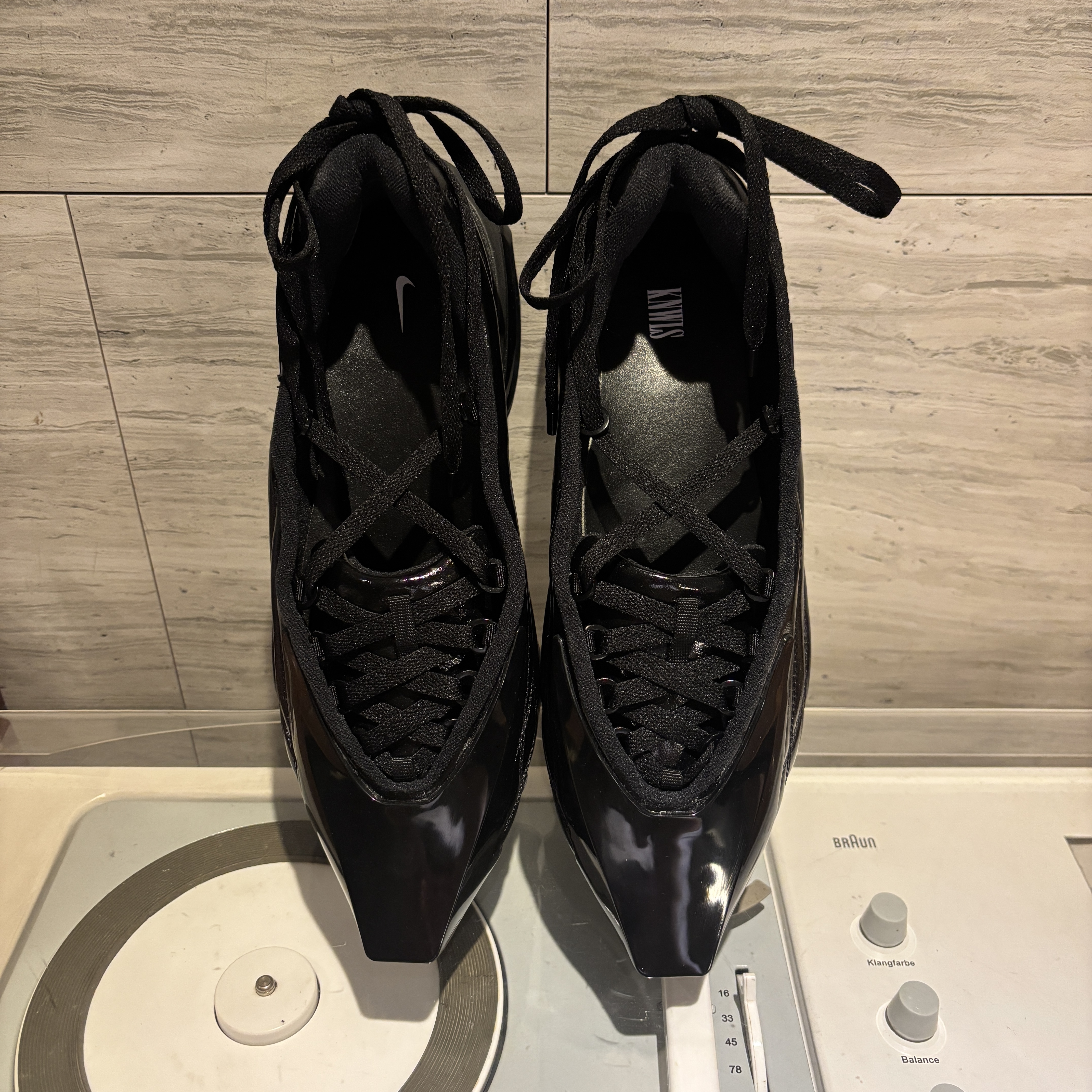 (W) Nike x Knwls Air Max Muse Noir 착용 스타일 - 1
