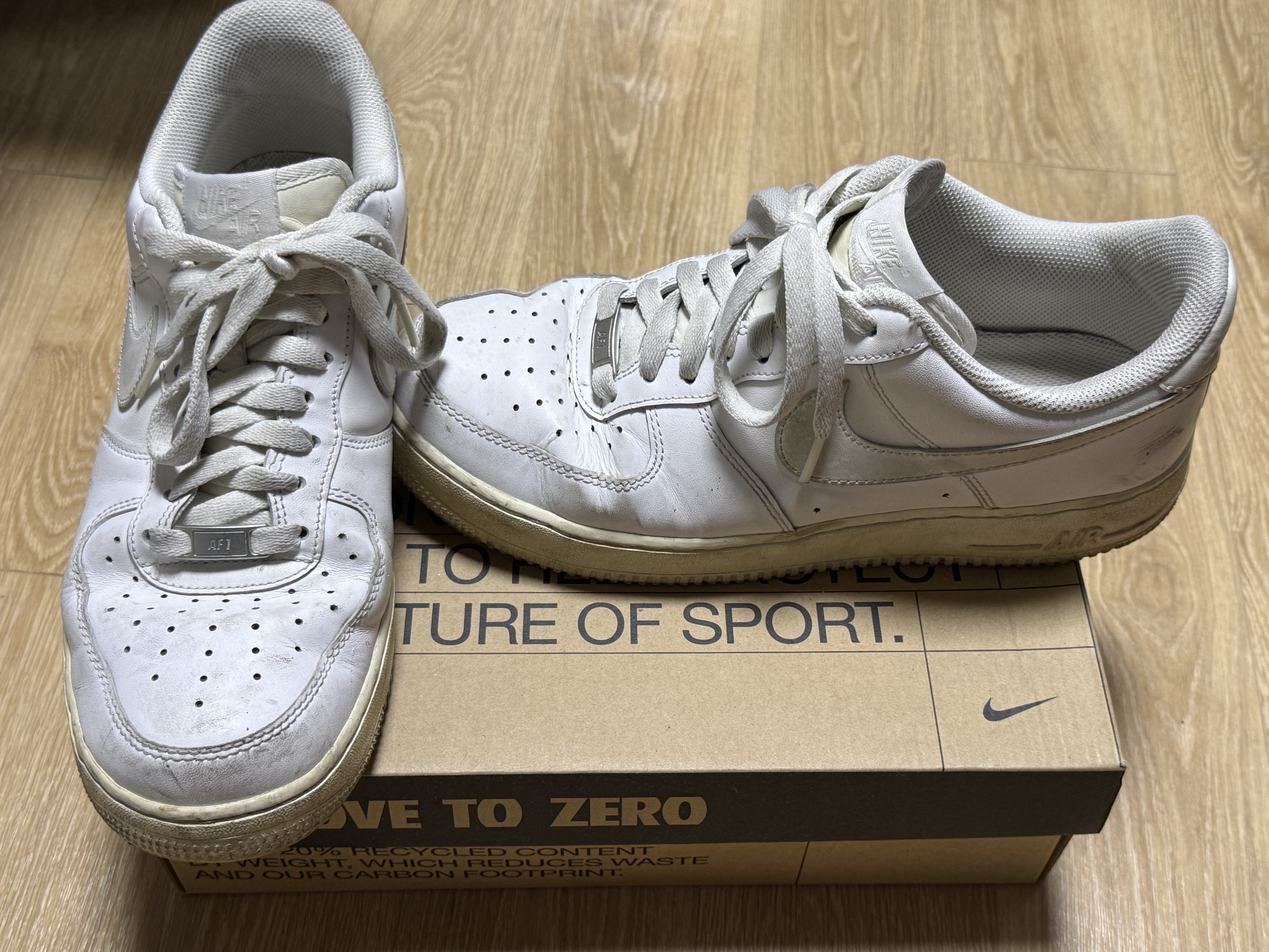 Nike Air Force 1 '07 Low White 착용 스타일