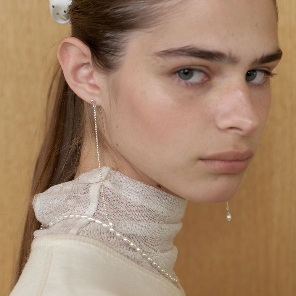 러브미몬스터 진주 물방울 롱 귀걸이 A_실버볼(lovememonster Pearl Drops Long Earrings A_Silver Ball) - 5