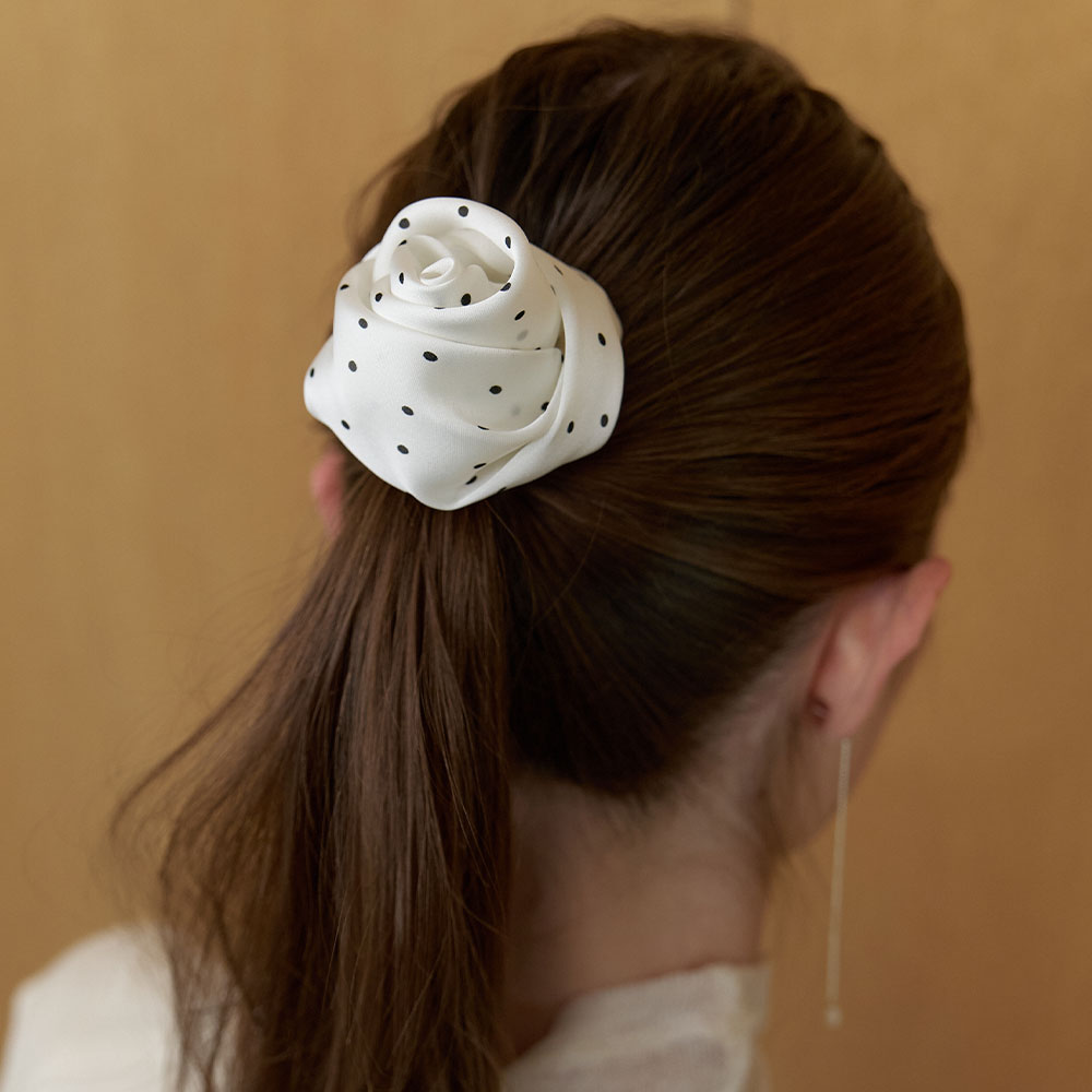 러브미몬스터 도트 장미 브로치 & 헤어핀 화이트(lovememonster Dot Rose Brooch & Hair Pin White) - 4