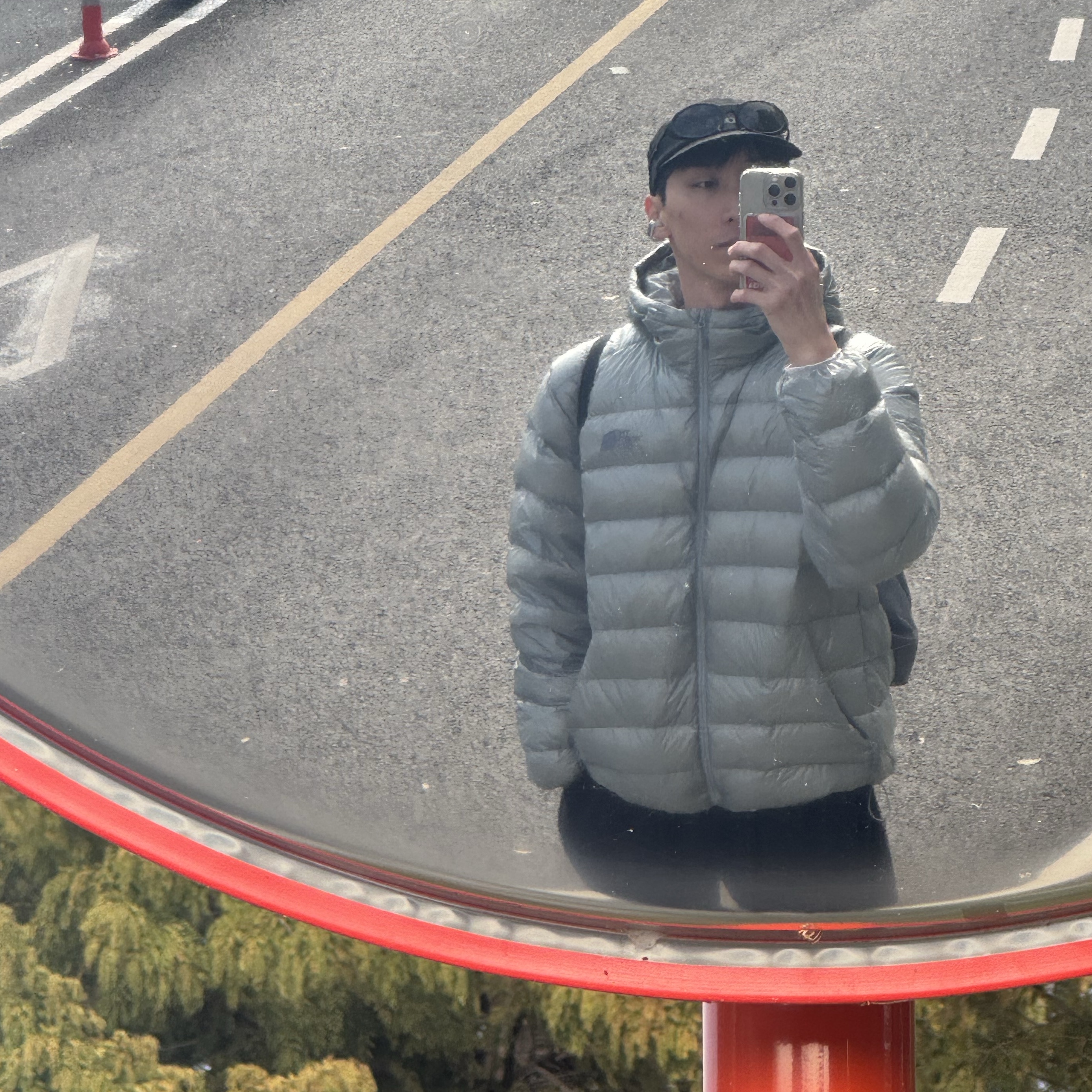 The North Face Matier EX RDS Down Hoodie Light Gray - 25FW 착용 스타일