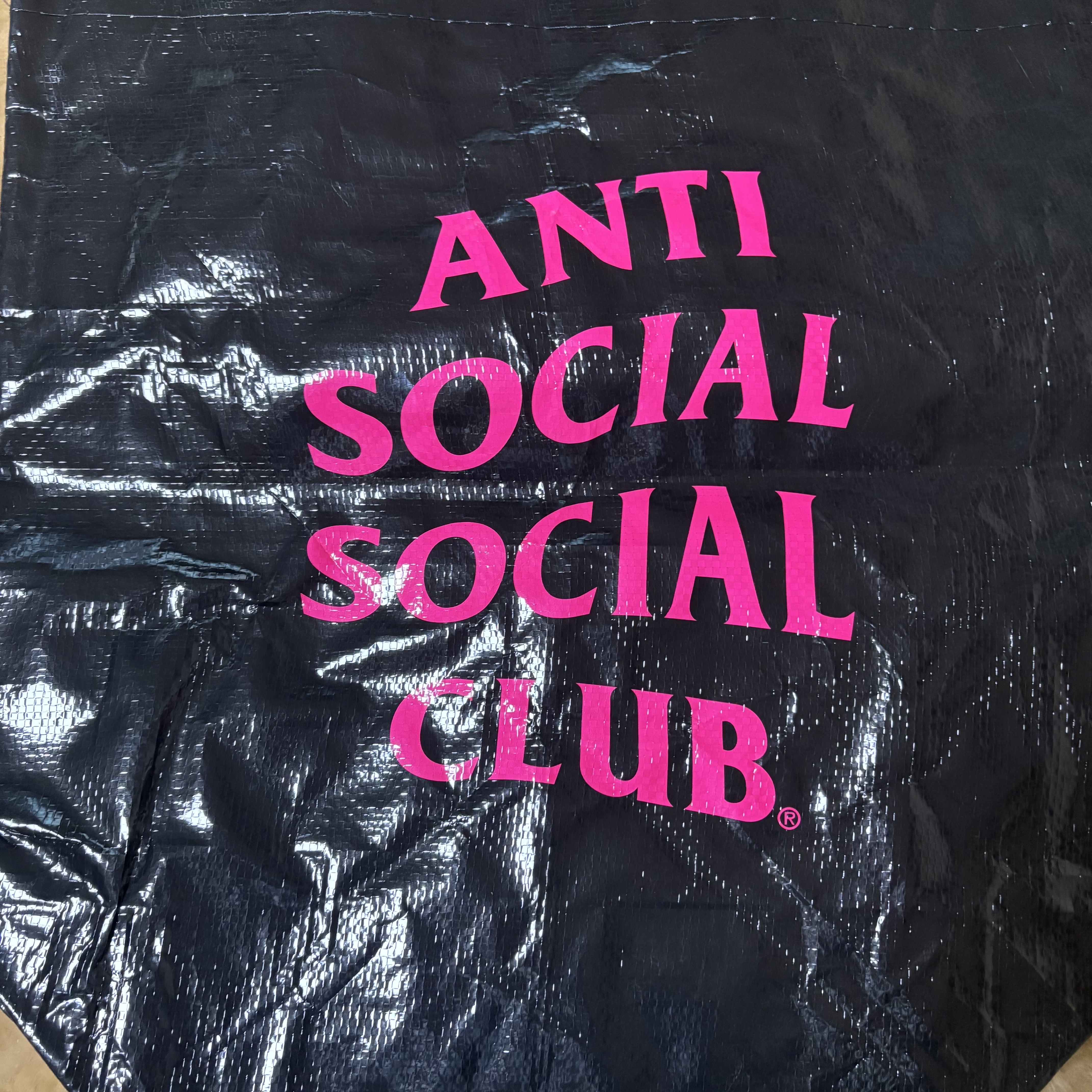 Anti Social Social Club Reusable Bag Black 착용 스타일