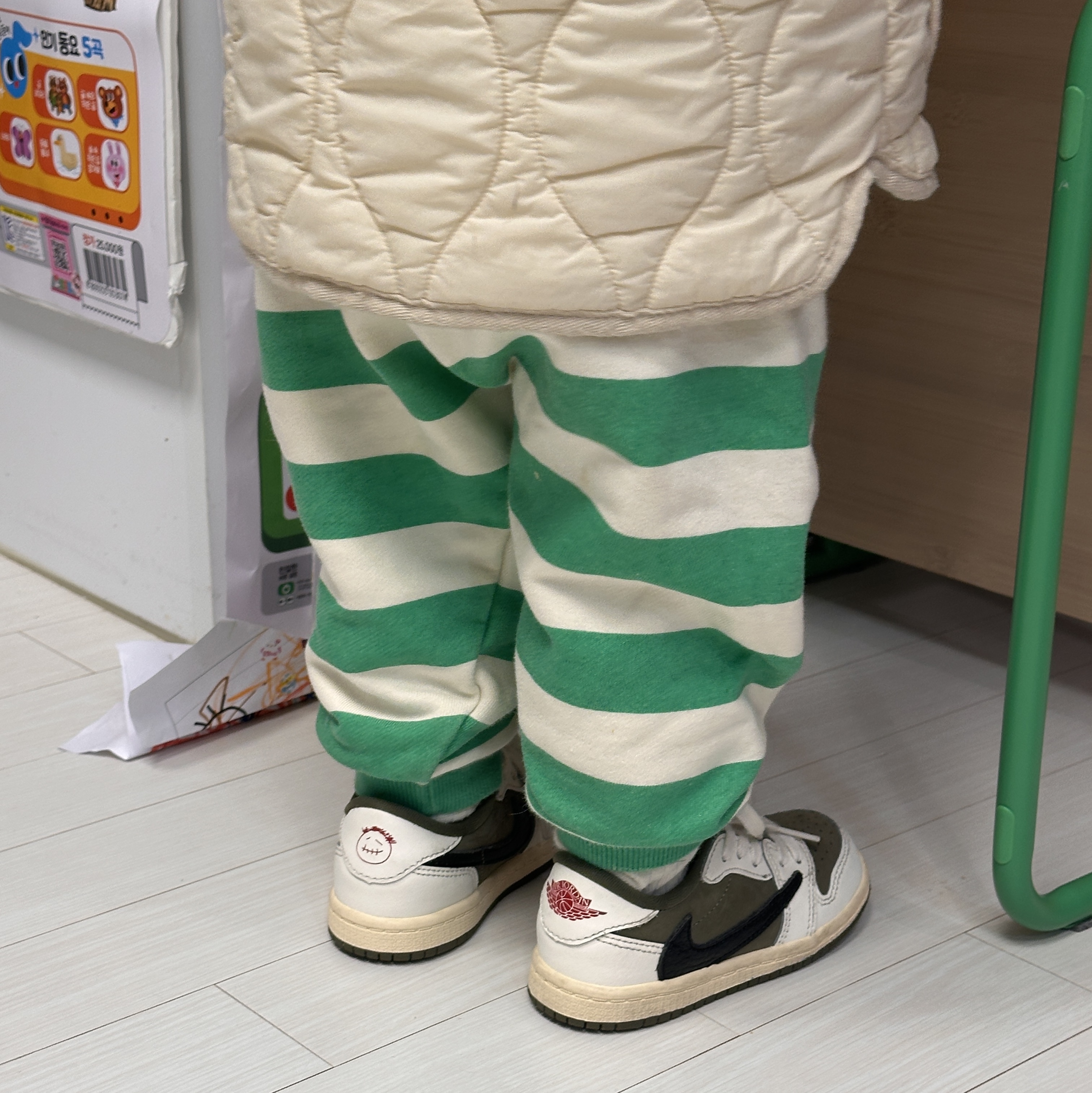 (TD) Jordan 1 x Travis Scott Retro Low OG SP Reverse Olive 착용 스타일