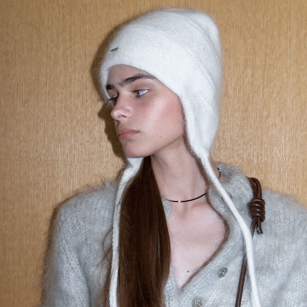 러브미몬스터 앙고라 귀달이 비니 화이트(lovememonster Angora Earflap Beanie White) - 4