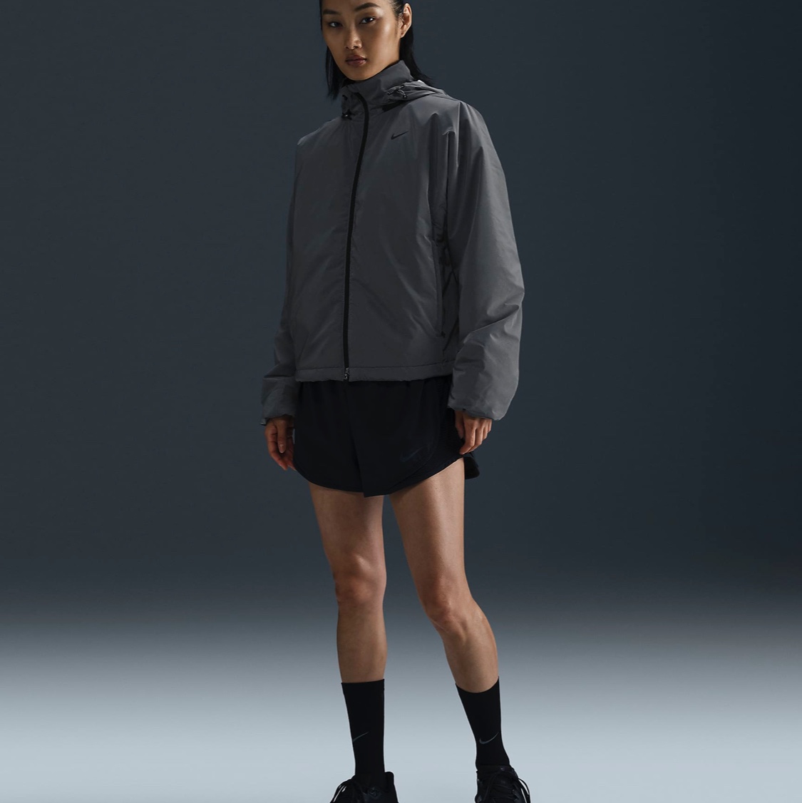 (W) Nike Running Division Therma-Fit Reflective Running Jacket Black Silver - Asia, Nike Therma-Fit ADV Aeroloft Repel Down Running Jacket Black - Asia 착용 스타일 - 2