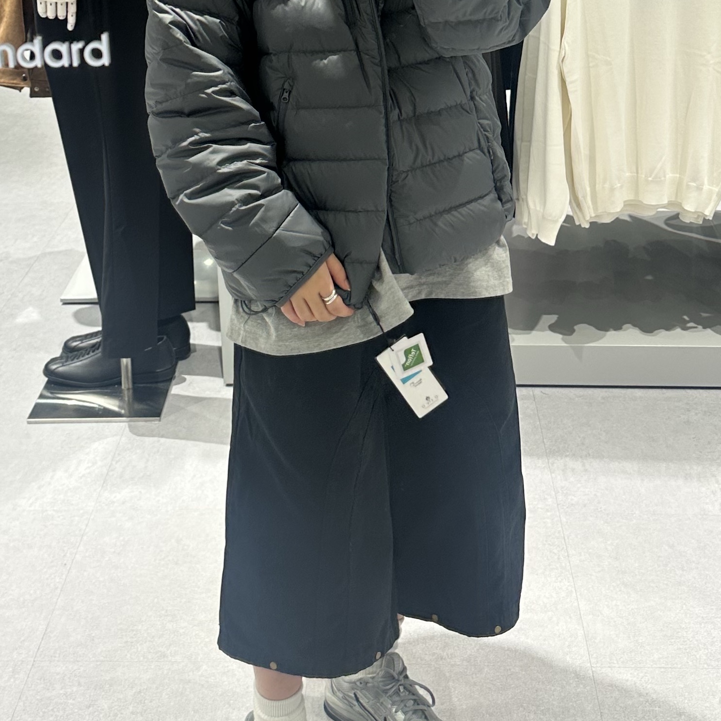 Musinsa Standard City Leisure Hooded Light Down Jacket Grey 착용 스타일