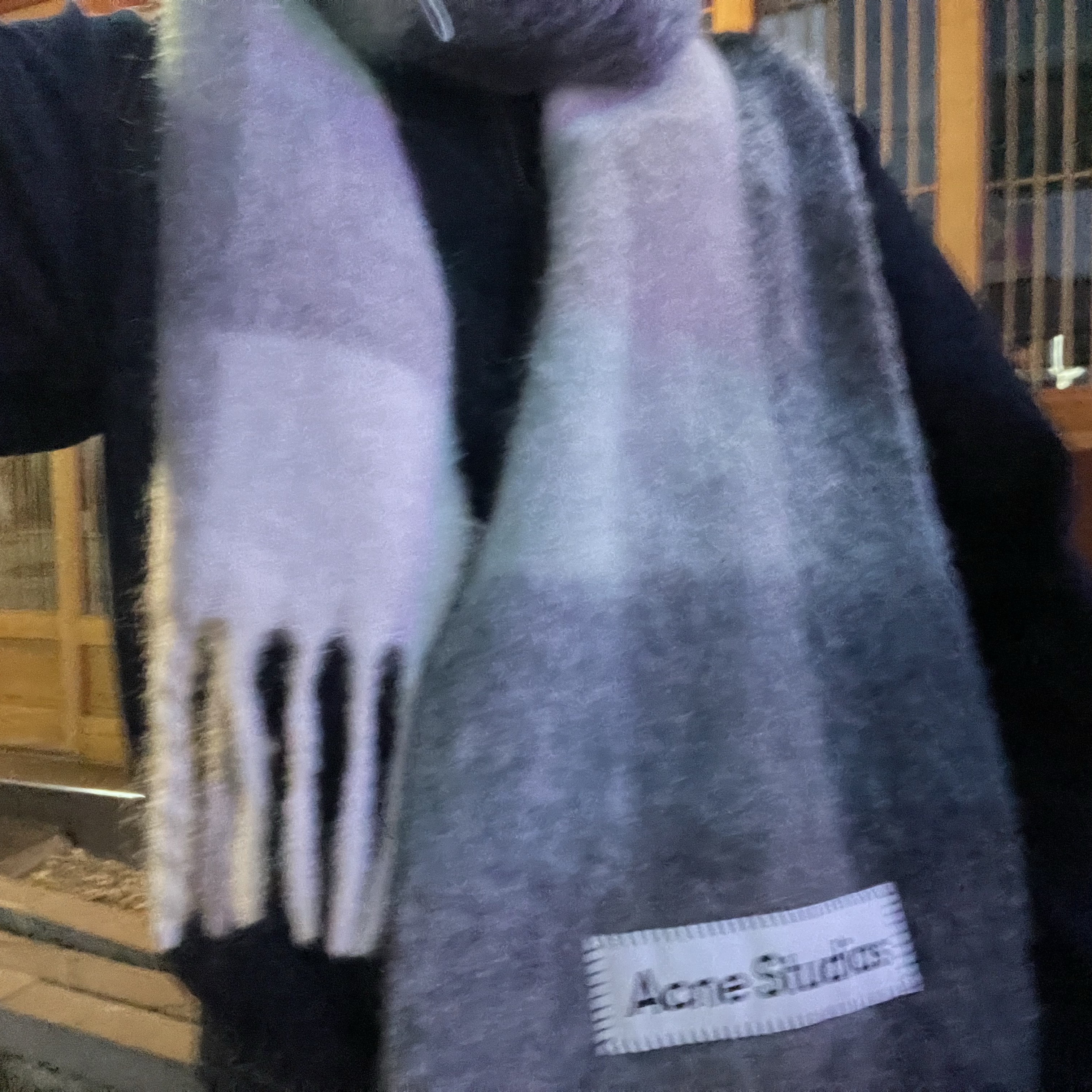 Acne Studios Mohair Check Muffler Grey Green Black 착용 스타일