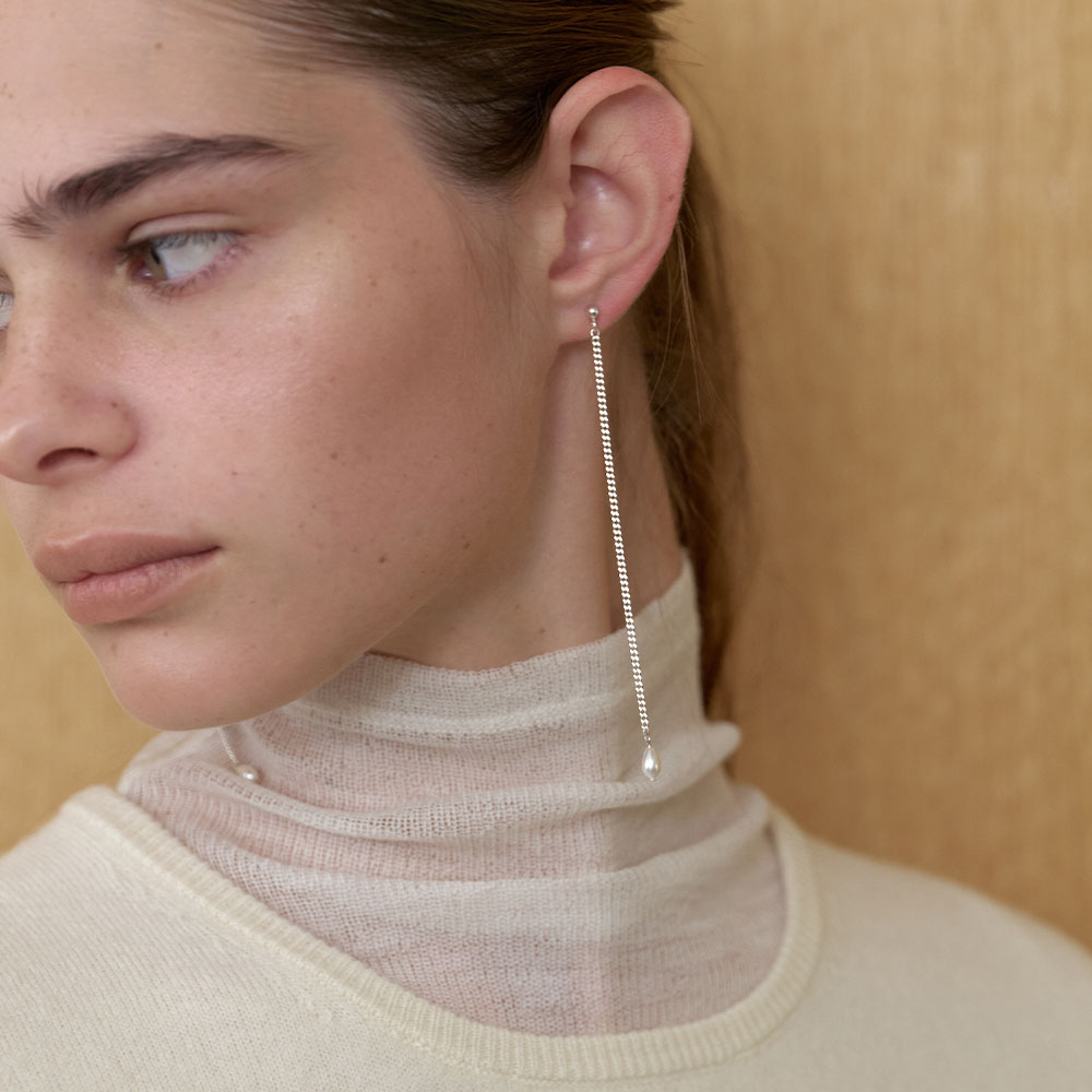 러브미몬스터 진주 물방울 롱 귀걸이 A_실버볼(lovememonster Pearl Drops Long Earrings A_Silver Ball) - 2