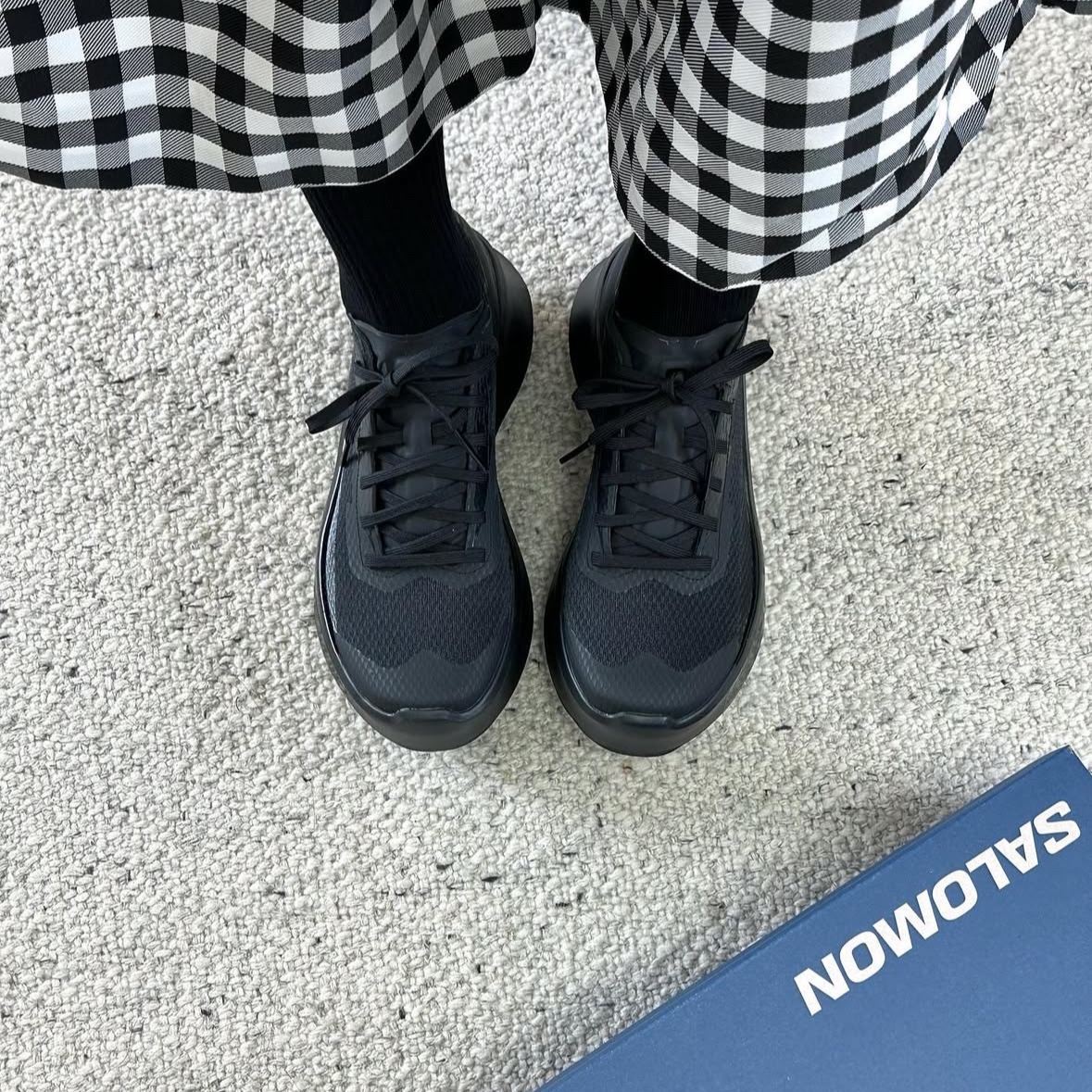 Salomon x Comme des Garcons Phantasm Platform Black 착용 스타일 - 2