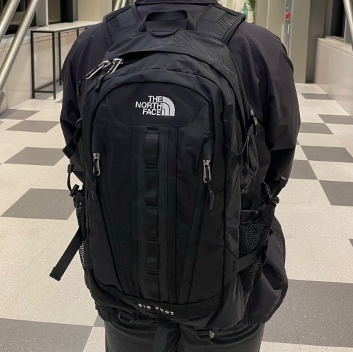 The North Face Big Shot Black 착용 스타일