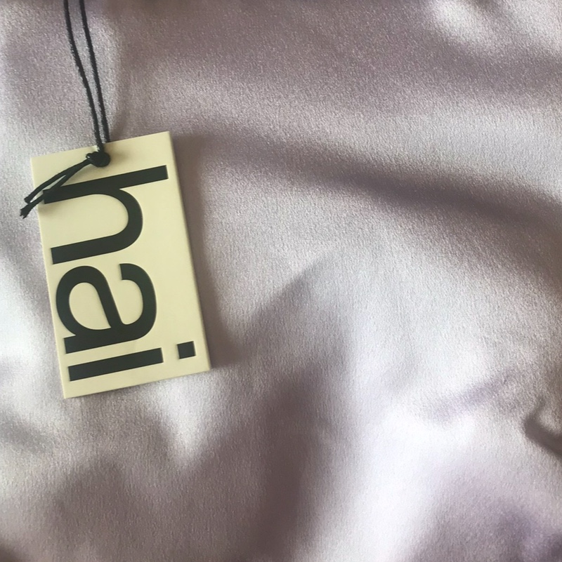 Hai Little Silk Bag Lilac 착용 스타일