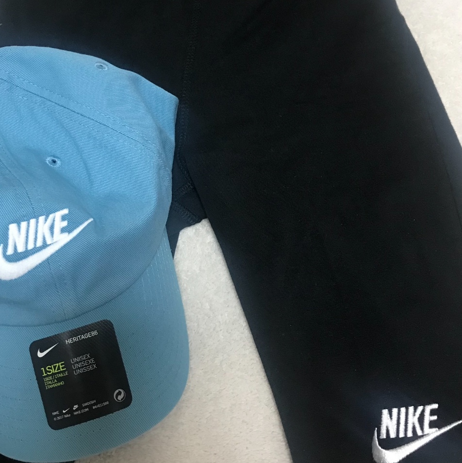 (Kids) Nike NSW Biker Shorts Black White 착용 스타일