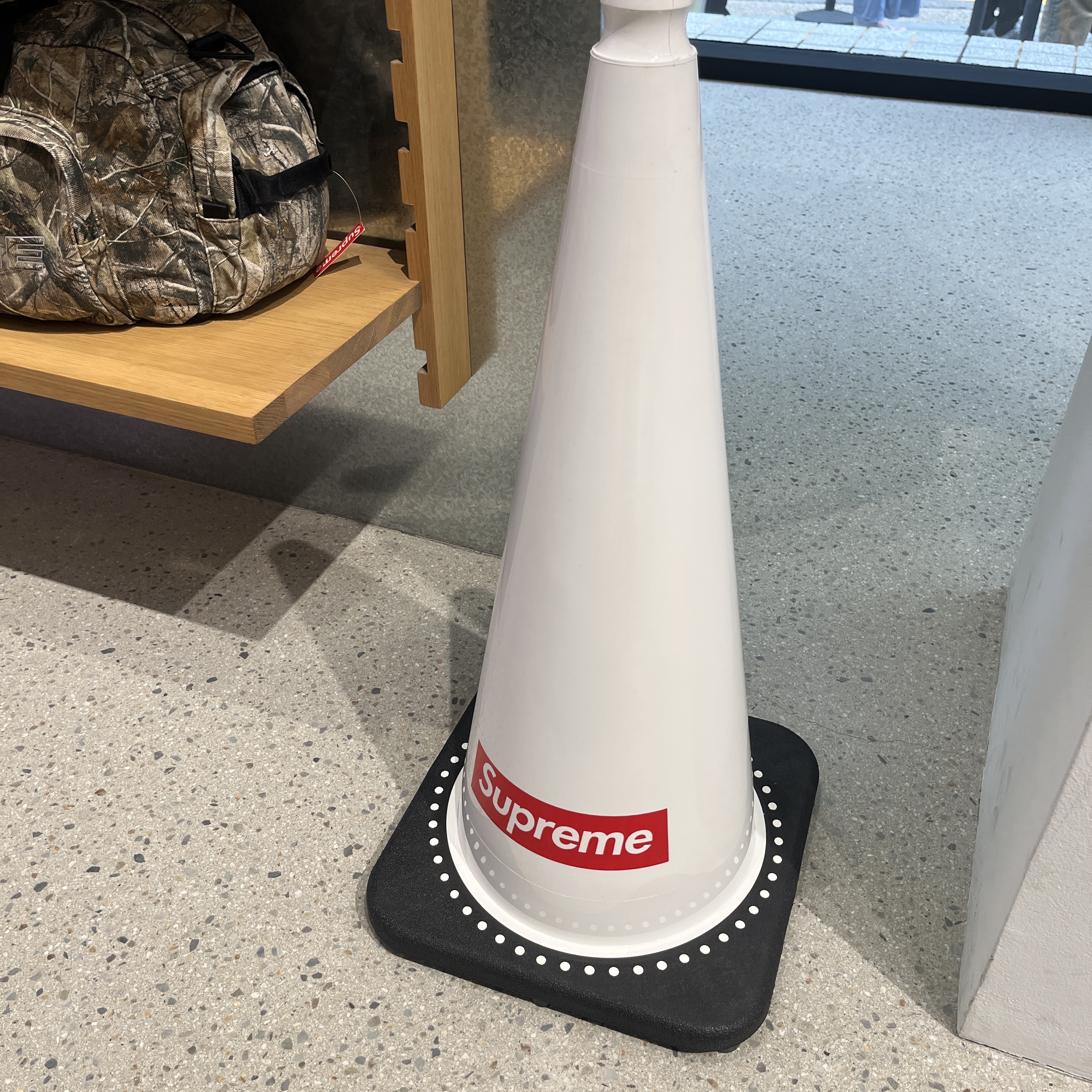 Supreme Traffic Cone White - 25FW 착용 스타일