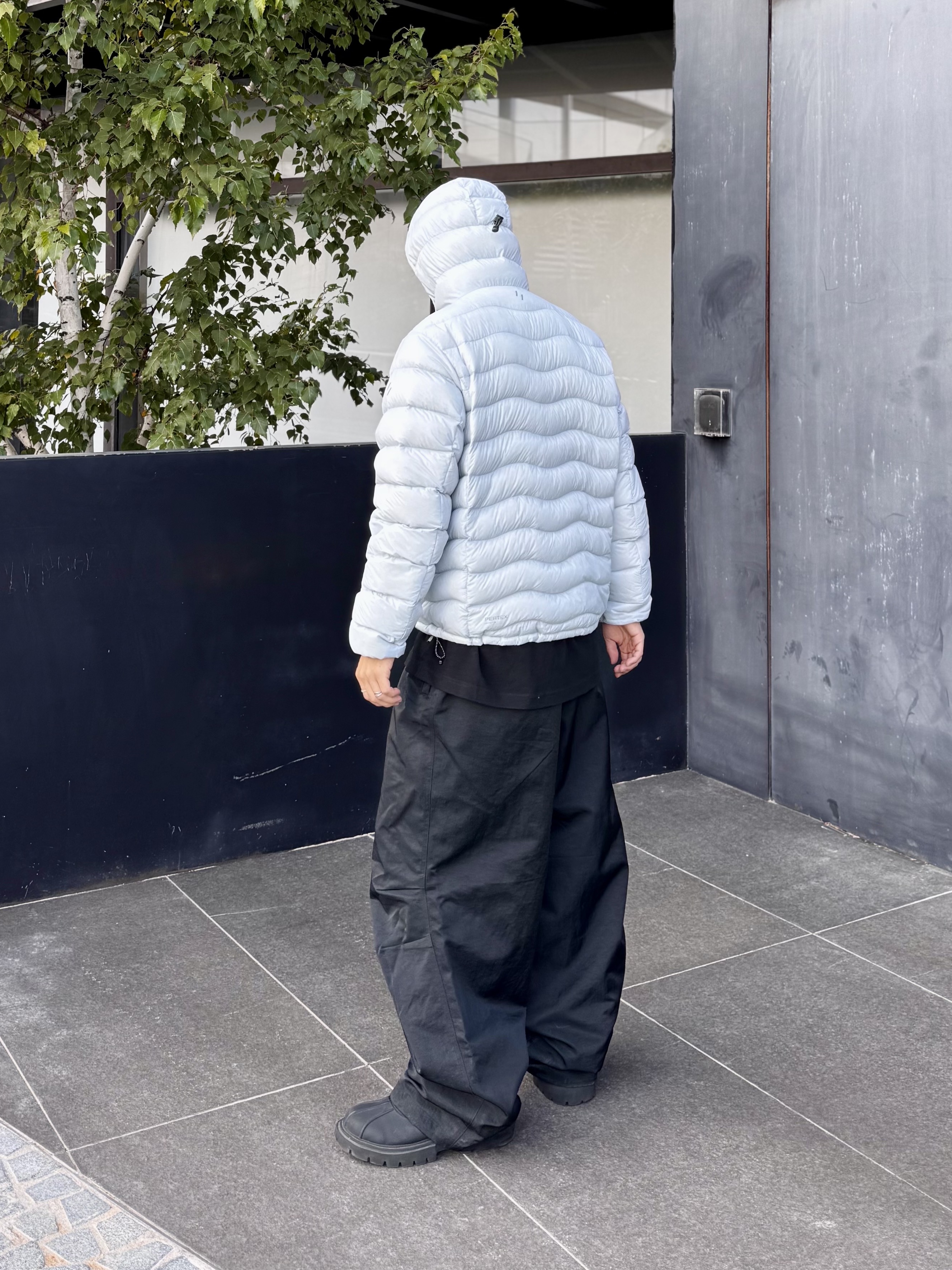 Nonnod Track Pants Black, Oakley Eye Jacket Redux Silver Frame Prizm Black Polarized Lenses High Bridge Fit 착용 스타일 - 1