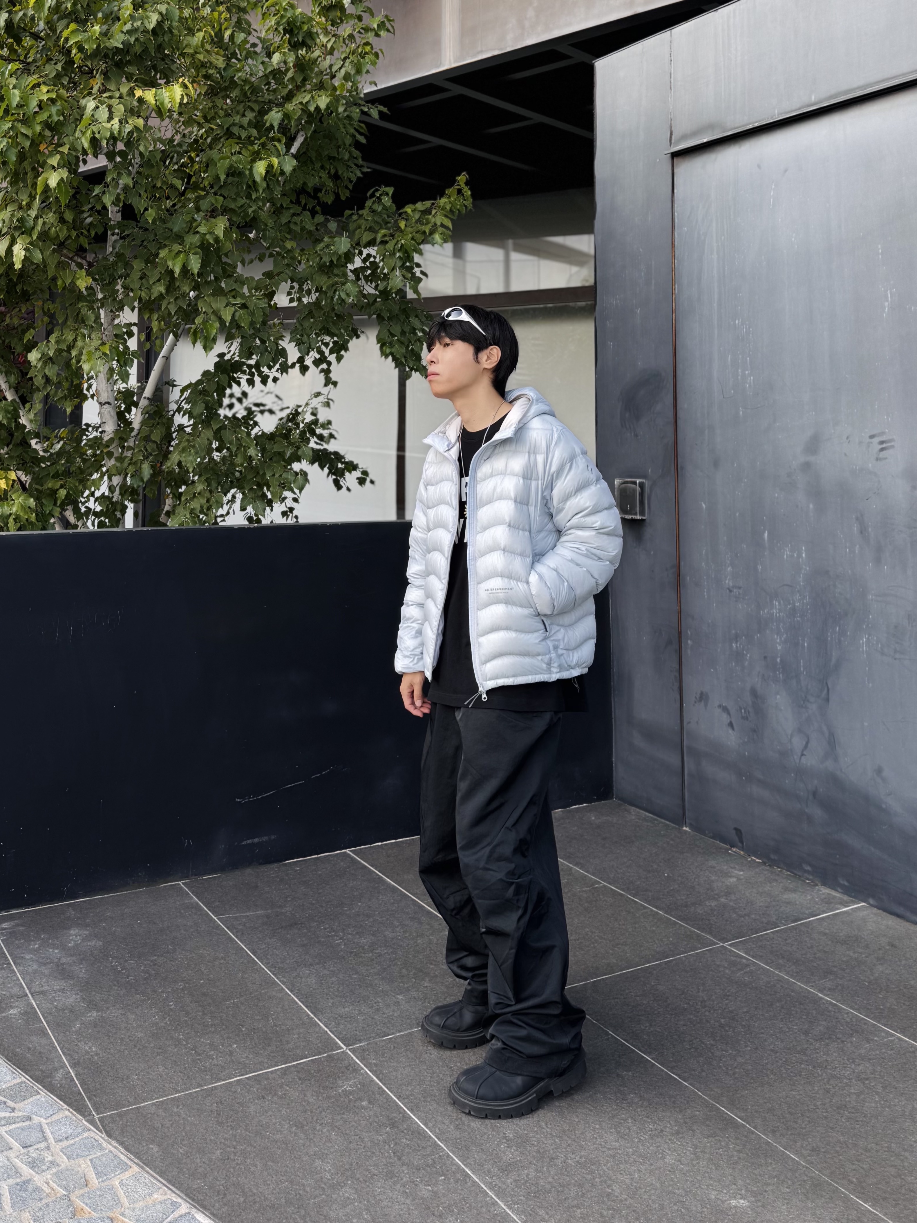 Nonnod Track Pants Black, Oakley Eye Jacket Redux Silver Frame Prizm Black Polarized Lenses High Bridge Fit 착용 스타일 - 5