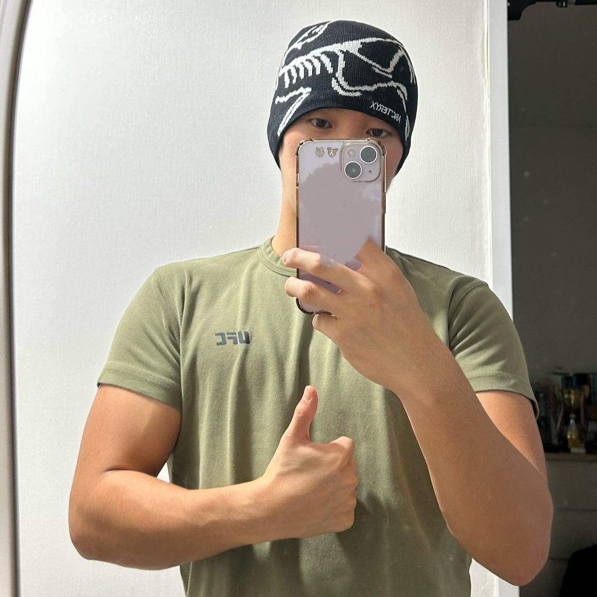 Arc'teryx Bird Head Toque Orca 착용 스타일