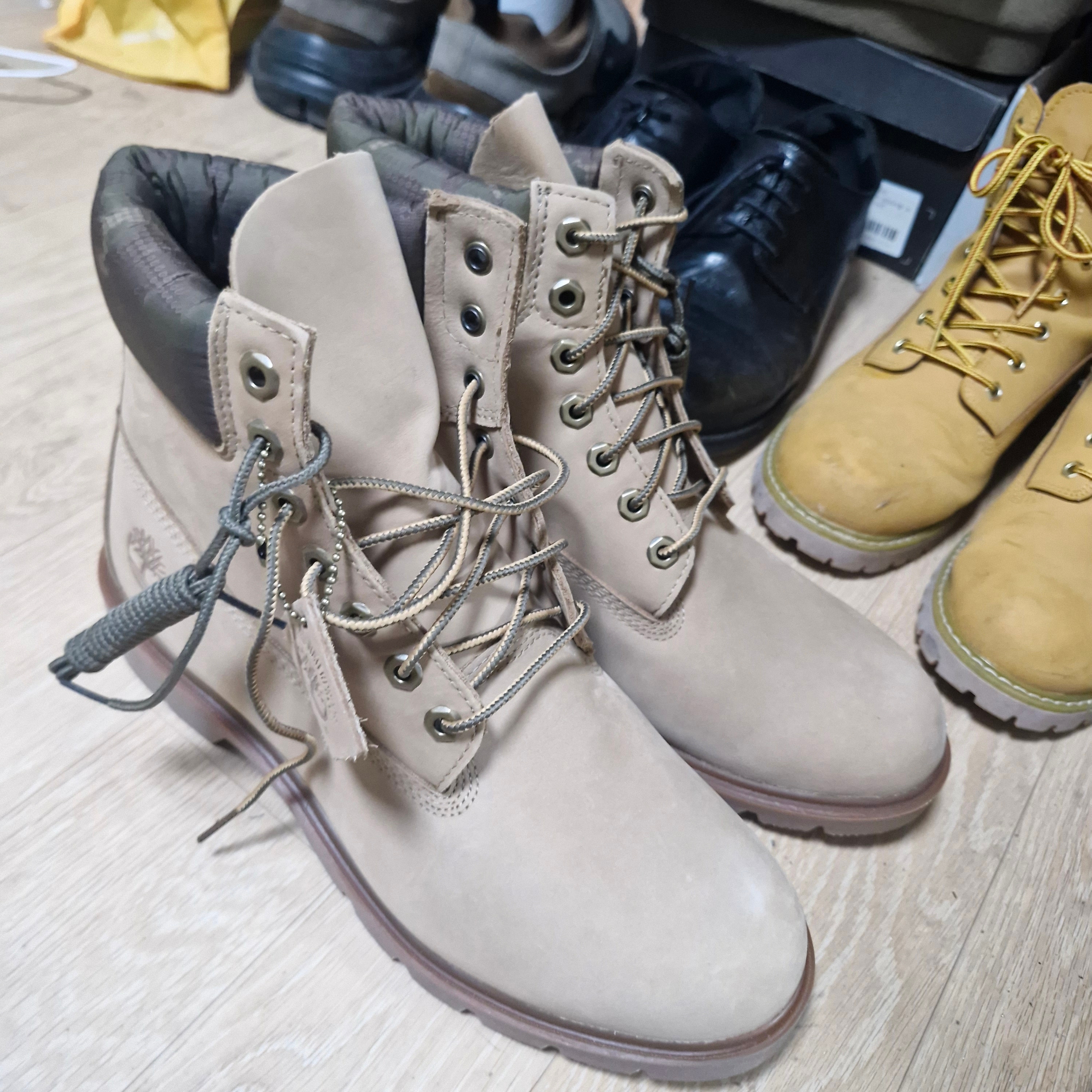 Timberland Premium 6 inch Waterproof Boot Wheat Nubuck - Wide 착용 스타일