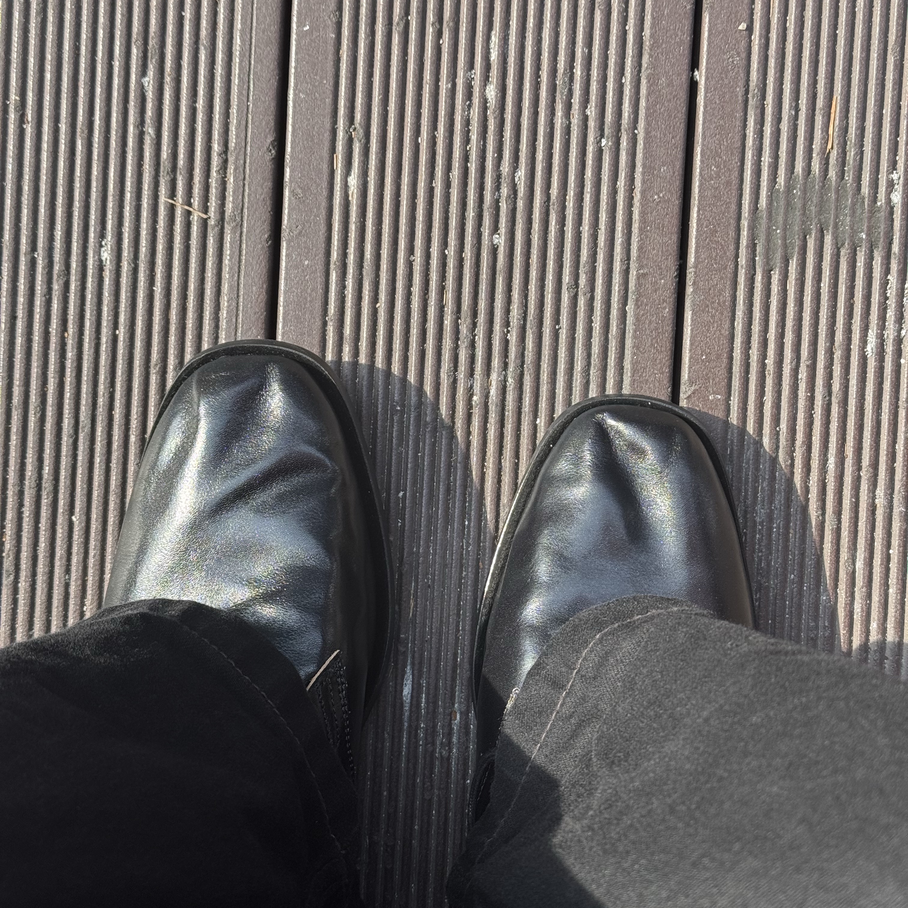 (W) Our Legacy Collapsing Consultant True Dye Black Leather 착용 스타일
