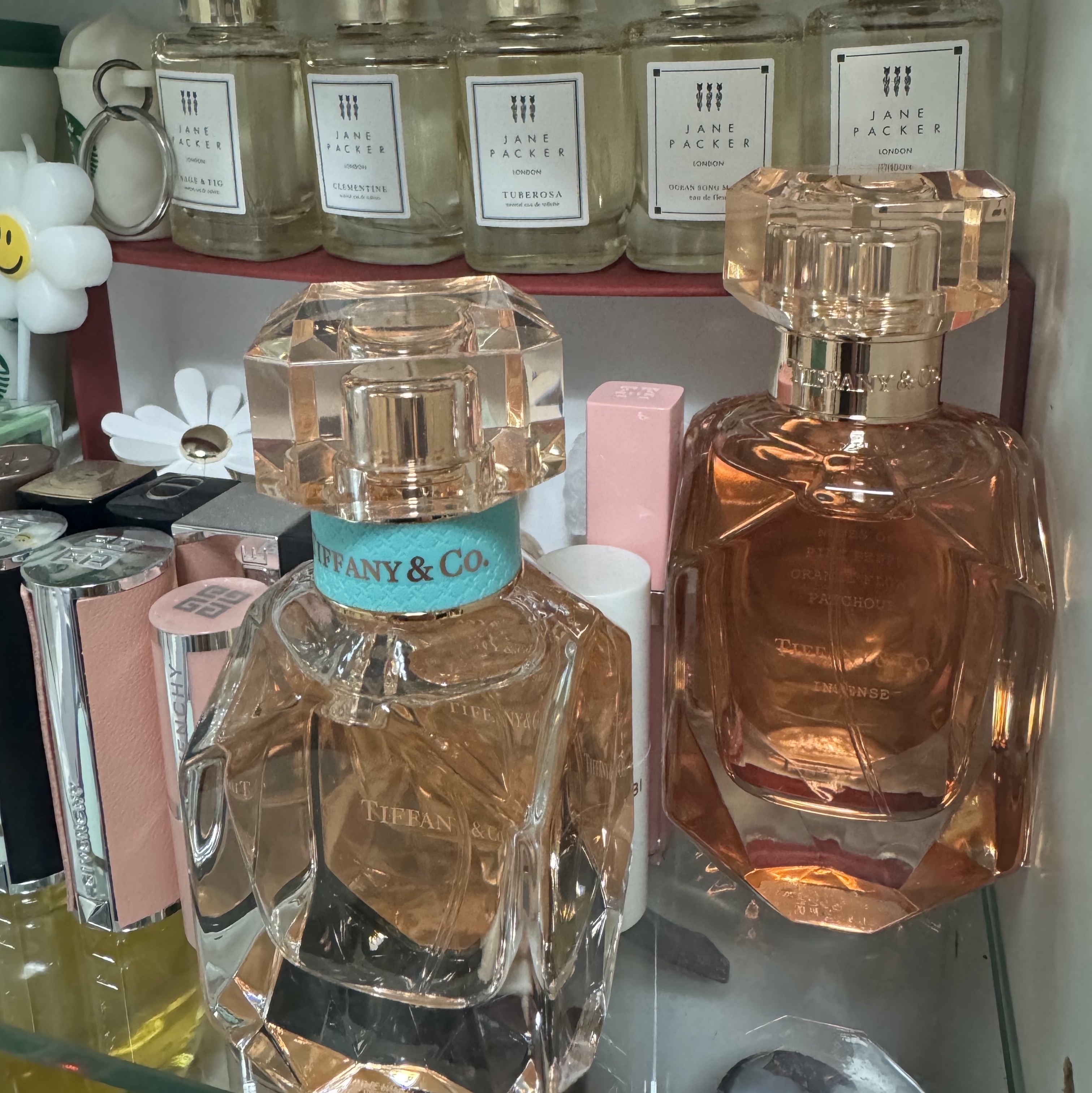 Tiffany & Co. Tiffany Rose Gold Eau de Parfum 50ml, Tiffany & Co. Tiffany Rose Gold Intense Eau De Parfum 50ml 착용 스타일