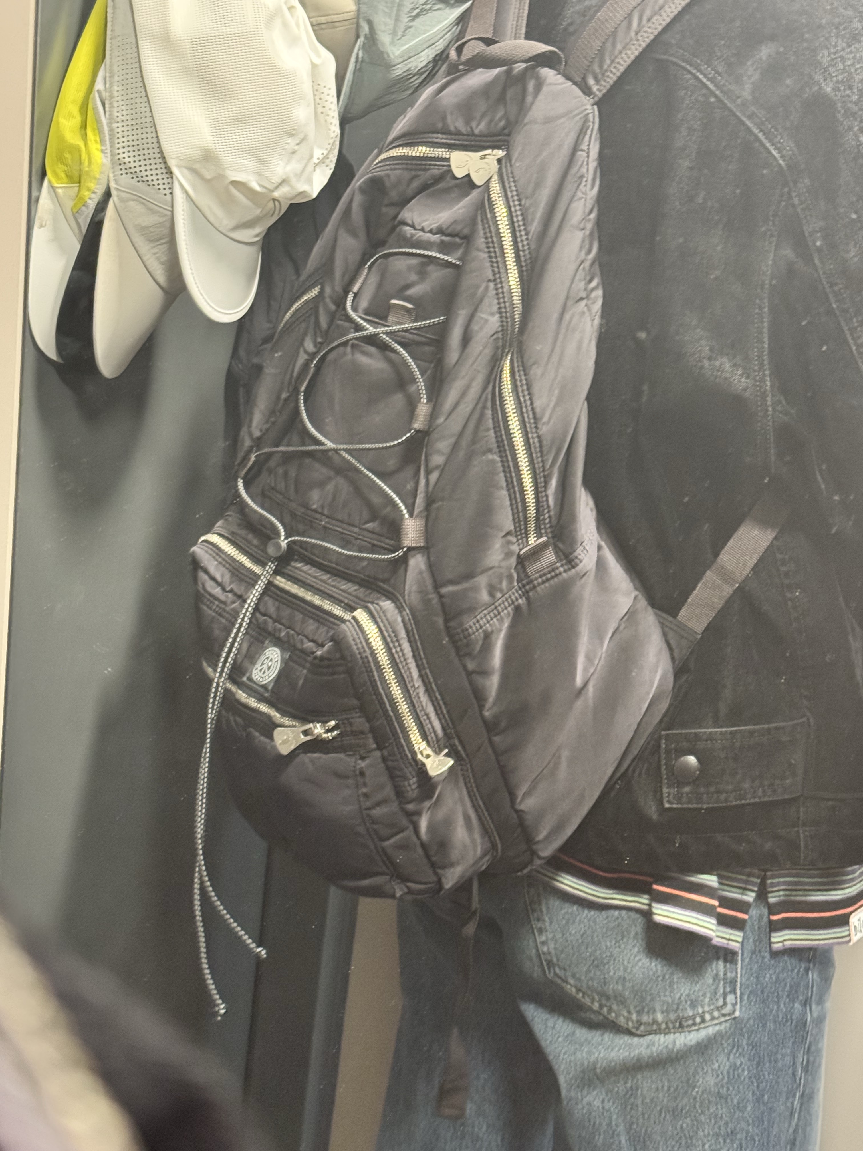 Porter Classic Super Nylon Day Pack L Black 착용 스타일