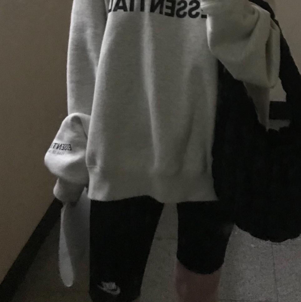 (Kids) Nike NSW Biker Shorts Black White 착용 스타일