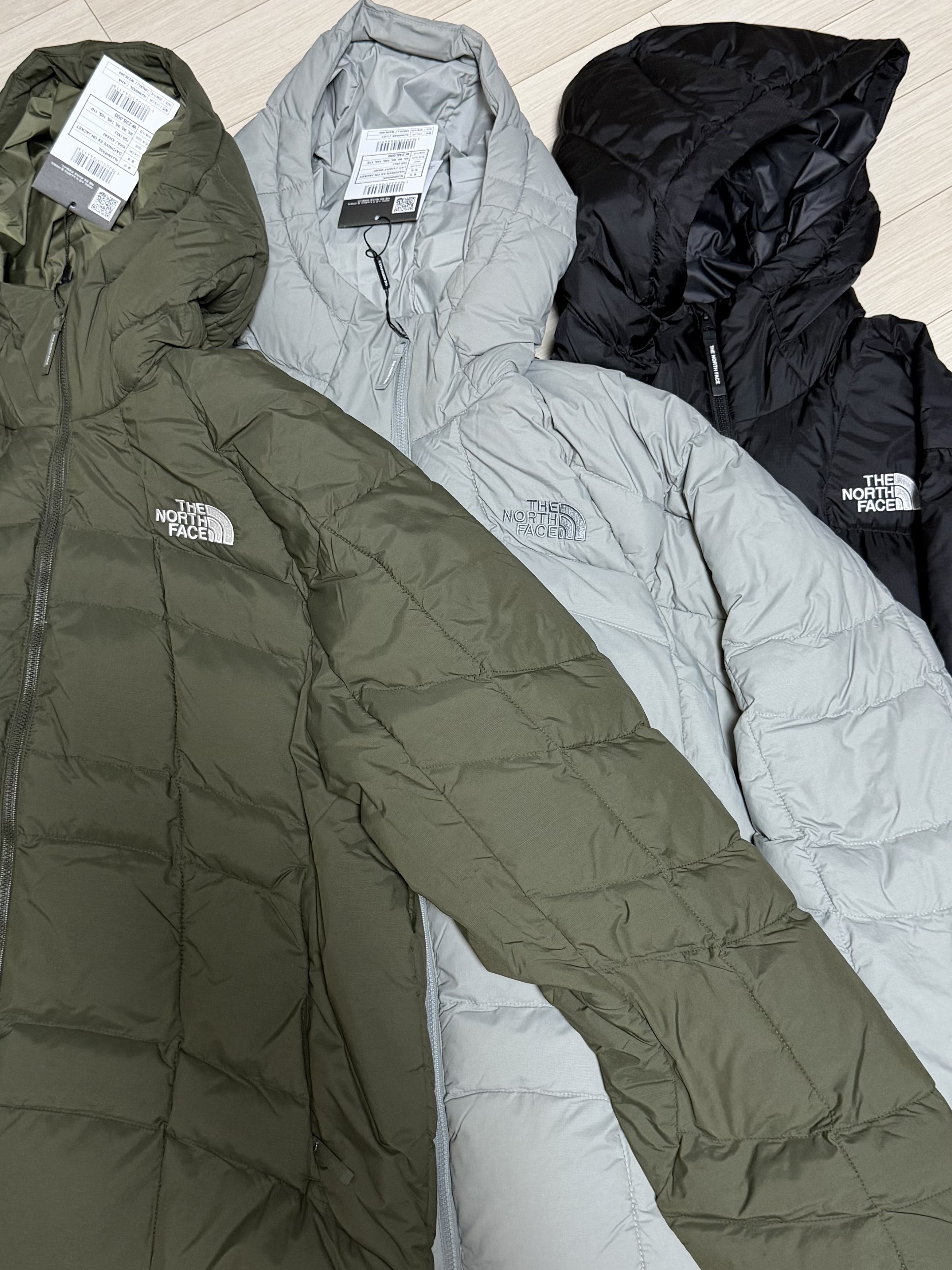The North Face White Label Wave LT On Ball Jacket Black, The North Face White Label Daydrive EX On Jacket Light Gray - 25FW 착용 스타일 - 1