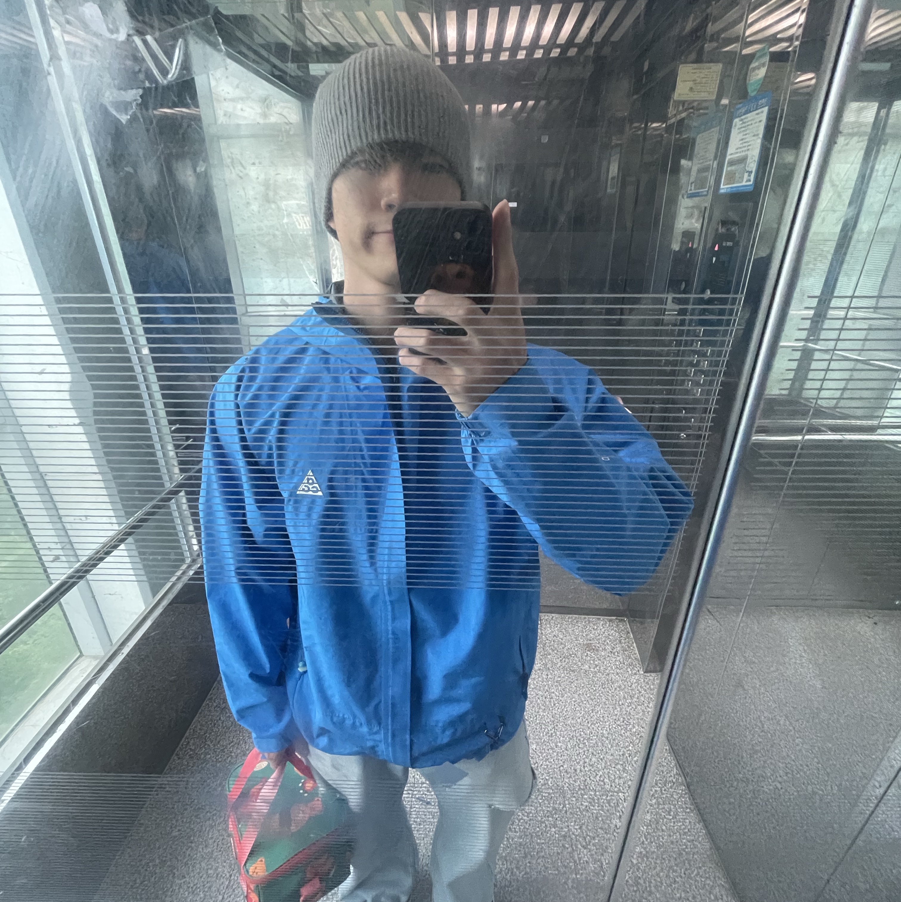 Nike ACG Storm-Fit ADV Cascade Rains Full Zip Jacket Light Photo Blue Summit White - Asia, Arc'teryx Cerium Hoody Forage Verve 착용 스타일 - 9