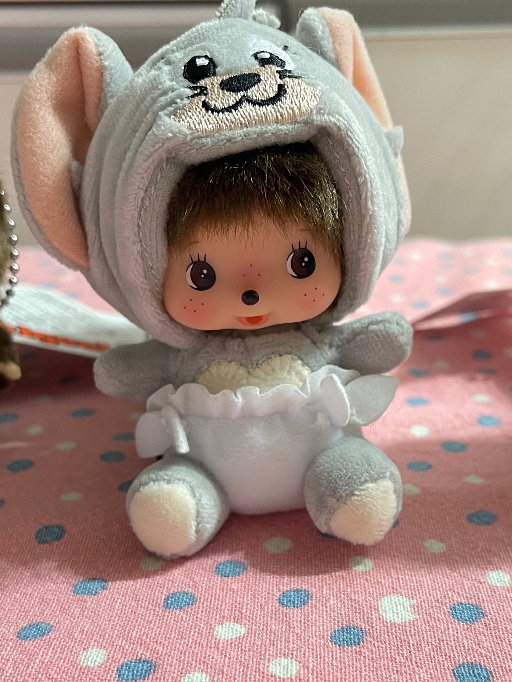 Monchhichi x Tom & Jerry SS Doll Mini Key Chain Tuffy 착용 스타일