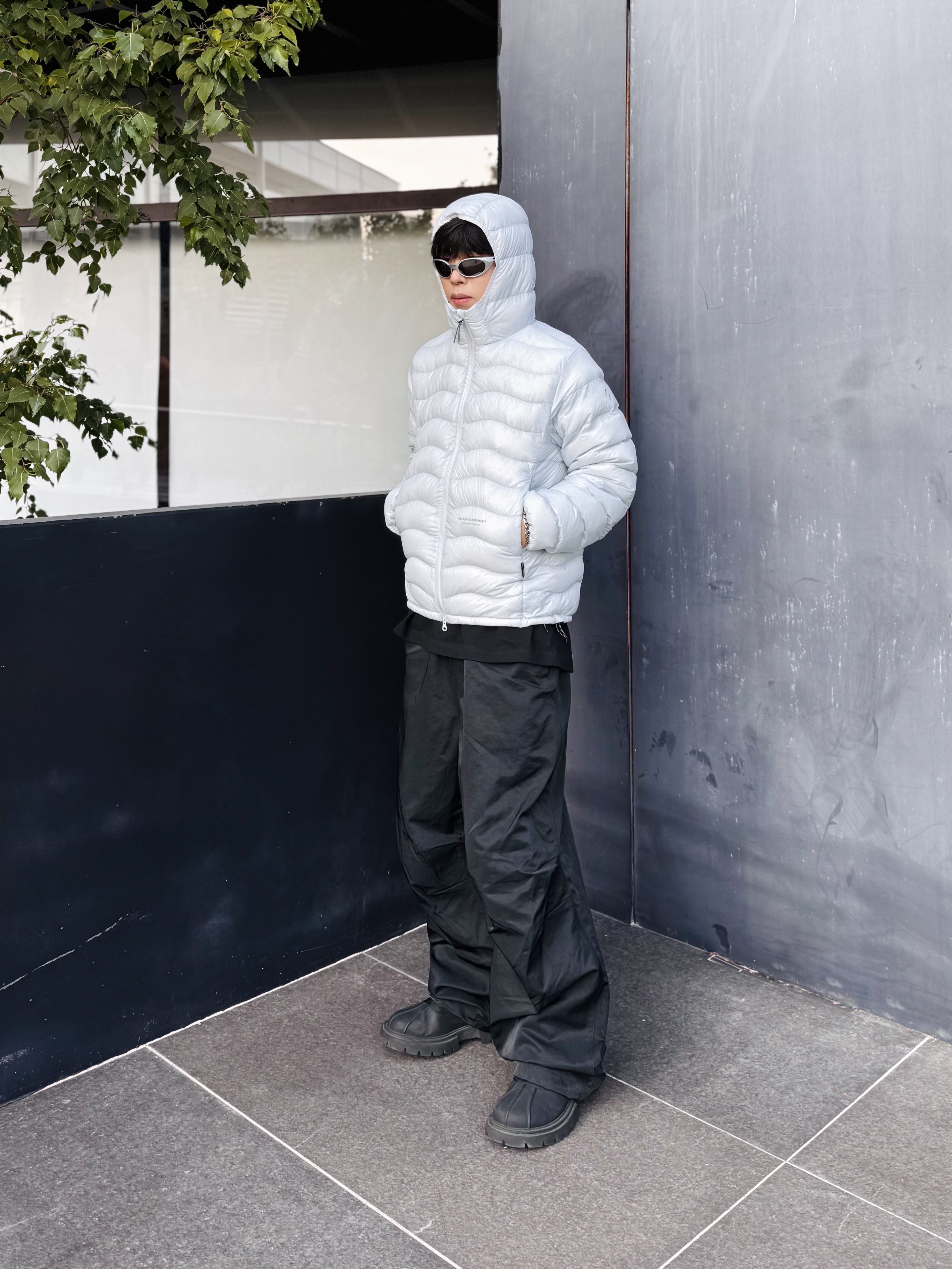 Nonnod Track Pants Black, Oakley Eye Jacket Redux Silver Frame Prizm Black Polarized Lenses High Bridge Fit 착용 스타일 - 2