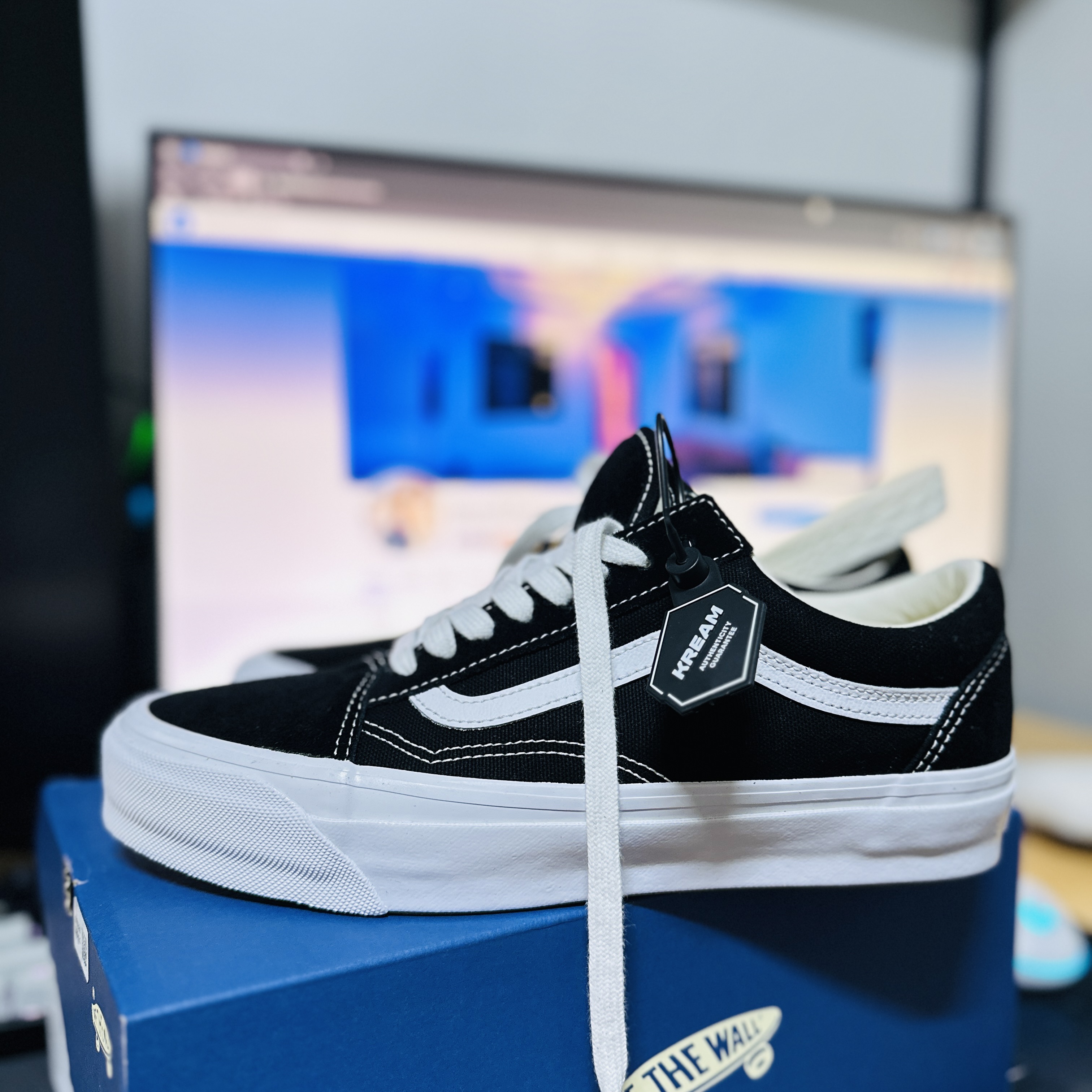 Vans Old Skool 36 LX Black White 착용 스타일