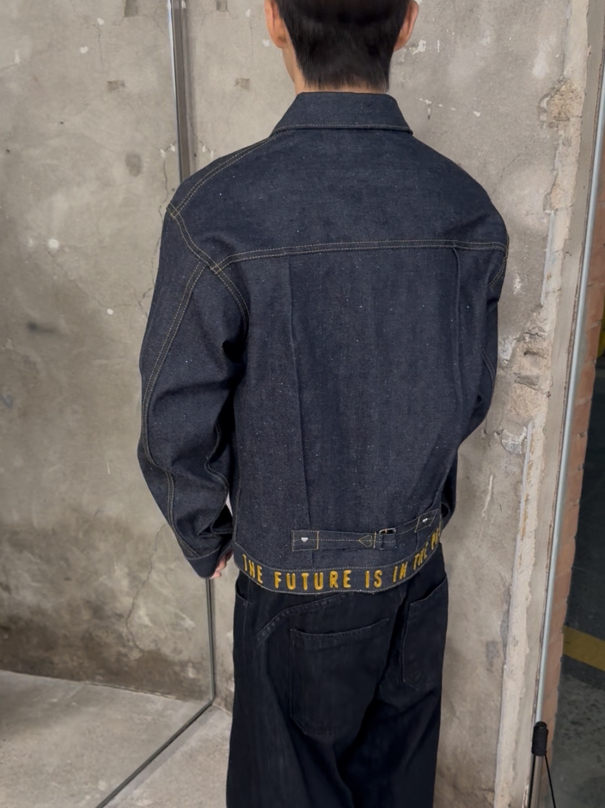 Human Made Denim Work Jacket Past Indigo, Dr. Martens x Thisisneverthat 1461 Waxed Full Grain Black 착용 스타일 - 2
