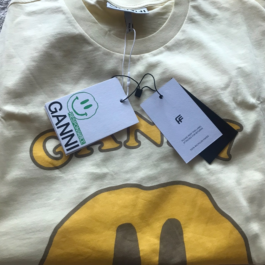 (W) Ganni Logo T-Shirt Flan 착용 스타일