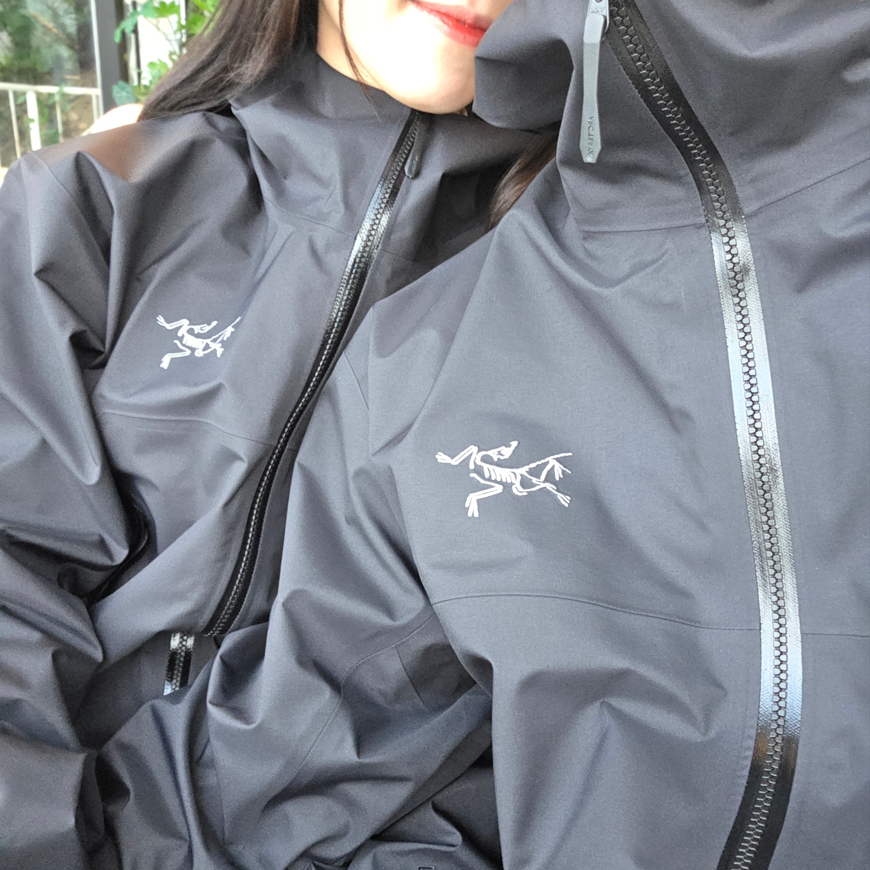 Arc'teryx Beta Jacket Black 착용 스타일