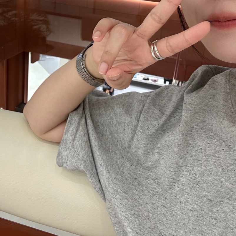 SERIES Cotton Knit Half T Shirt Gray 착용 스타일