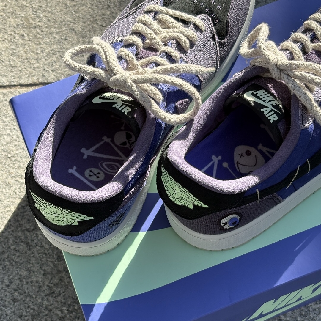 Jordan 1 x Zion Williamson Retro Low OG Regency Purple and Dark Raisin 착용 스타일 - 2