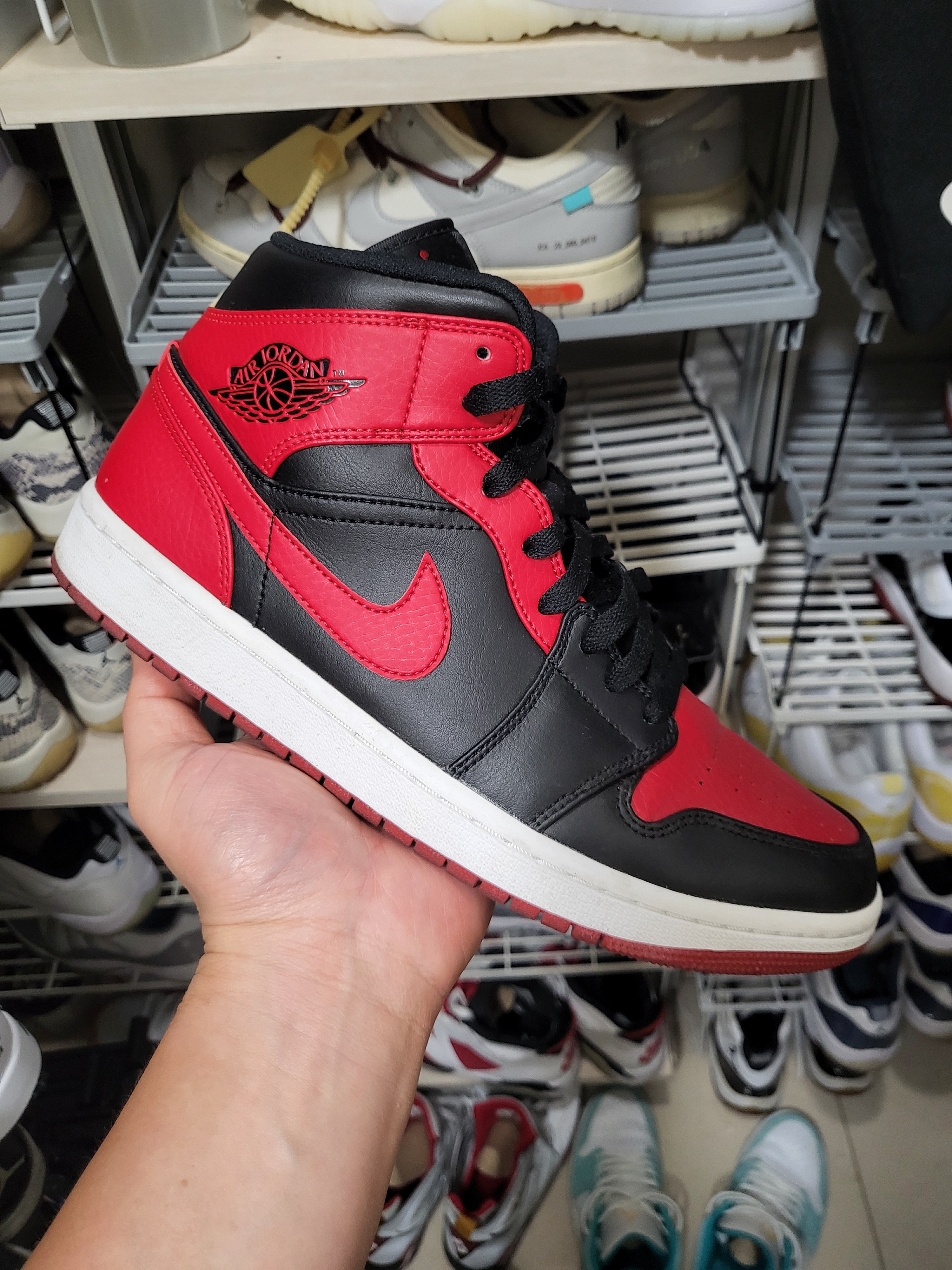 Jordan 1 Mid Bred Banned 2020 착용 스타일