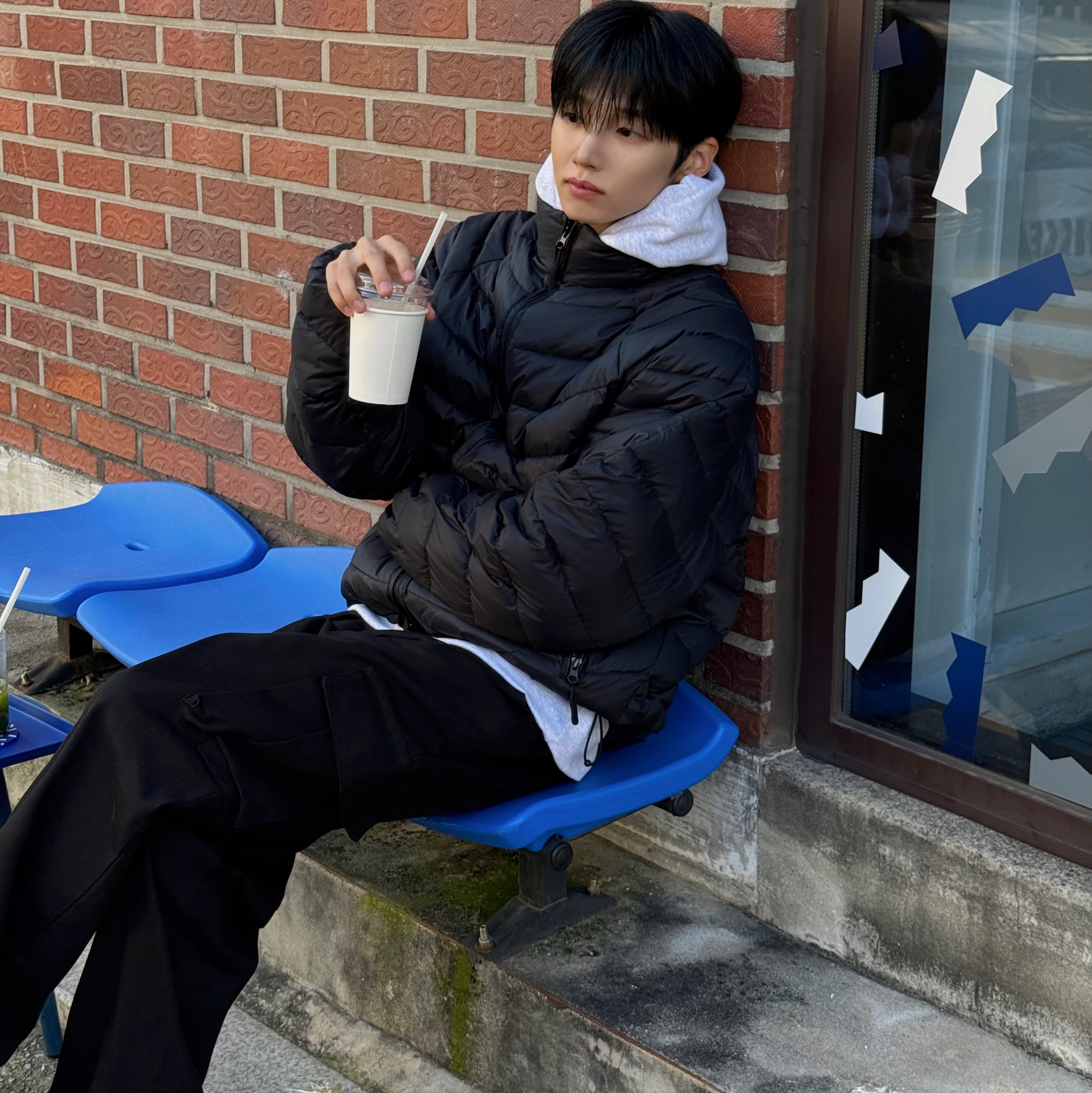 Millo Archive Descend Line Light Puffer Jacket Black 착용 스타일 - 1