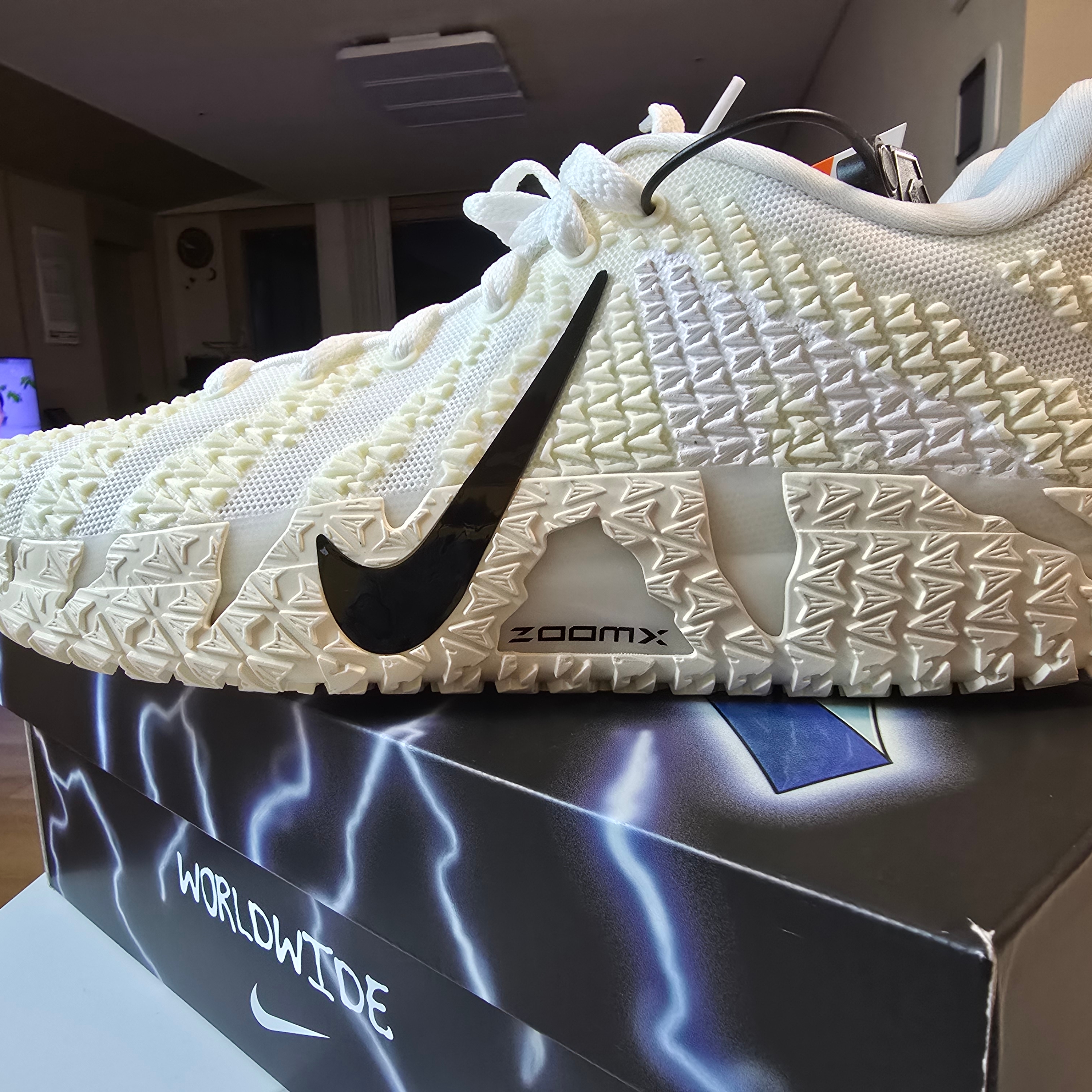 Nike Ja 3 EP White Black 착용 스타일 - 1