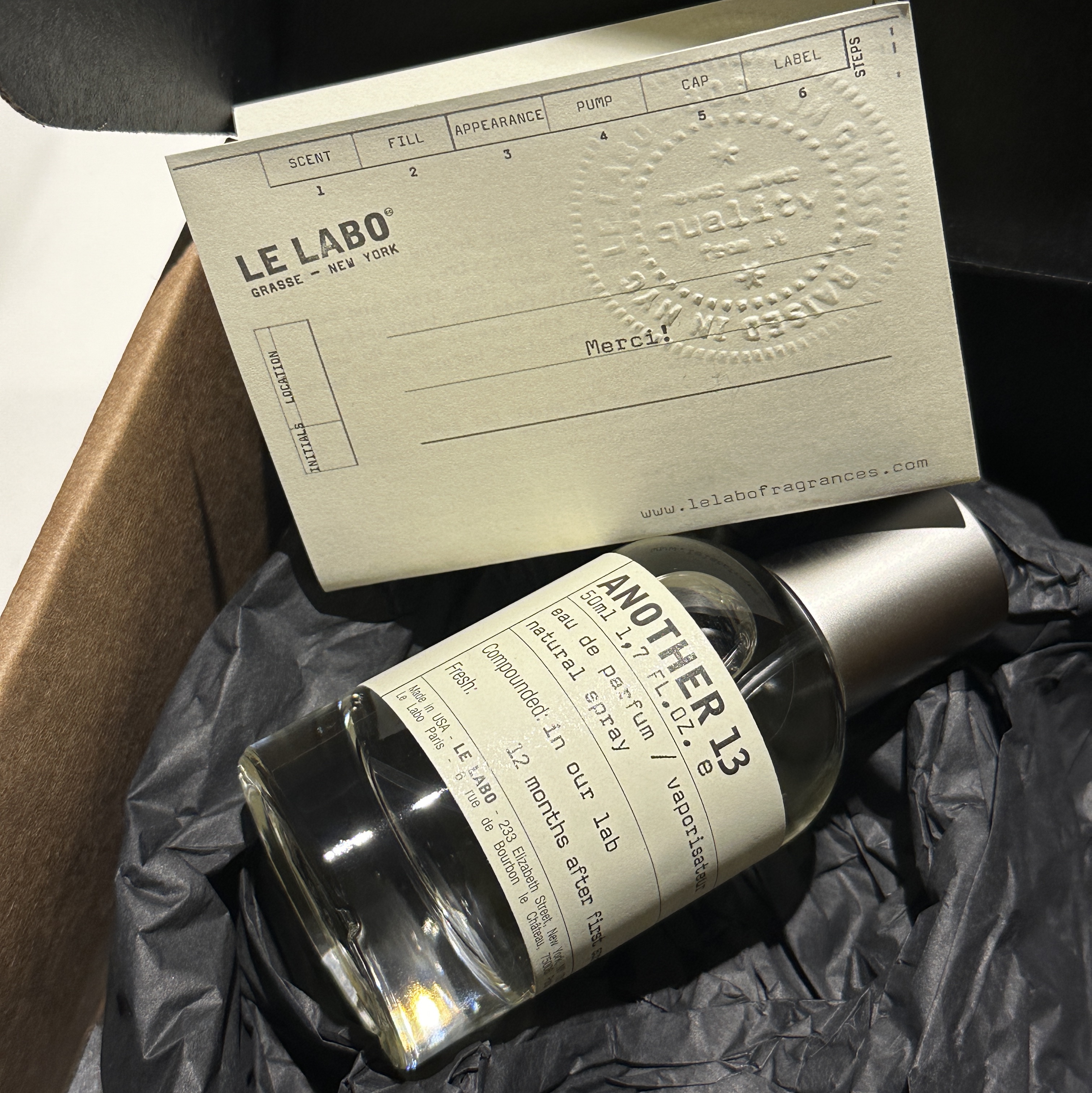 Le Labo Another 13 Eau De Parfum 50ml, Byredo Blanche Eau De Parfum 50ml 착용 스타일 - 1