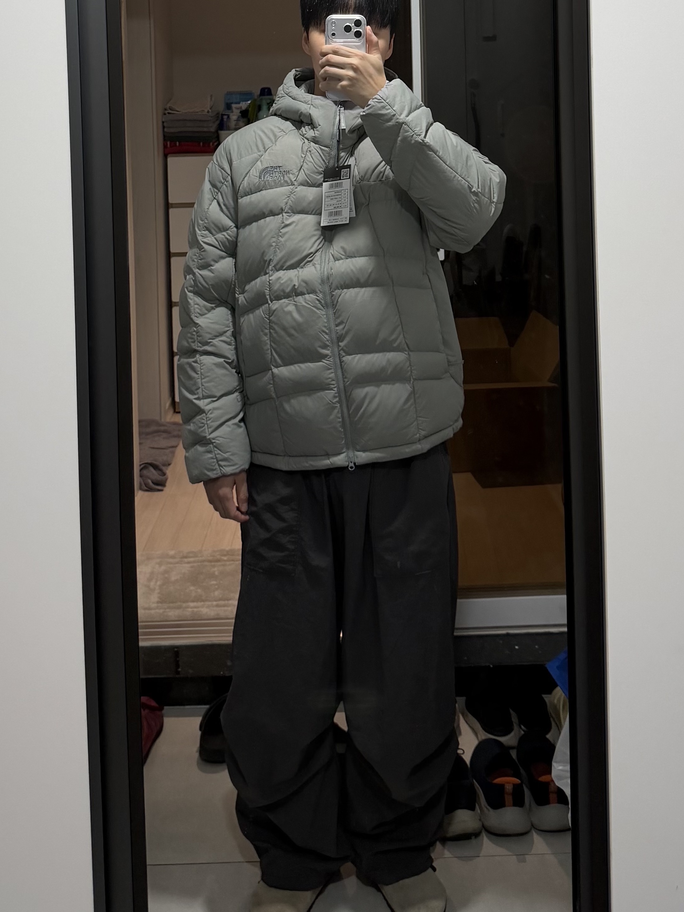 The North Face White Label Wave LT On Ball Jacket Black, The North Face White Label Daydrive EX On Jacket Light Gray - 25FW 착용 스타일 - 3