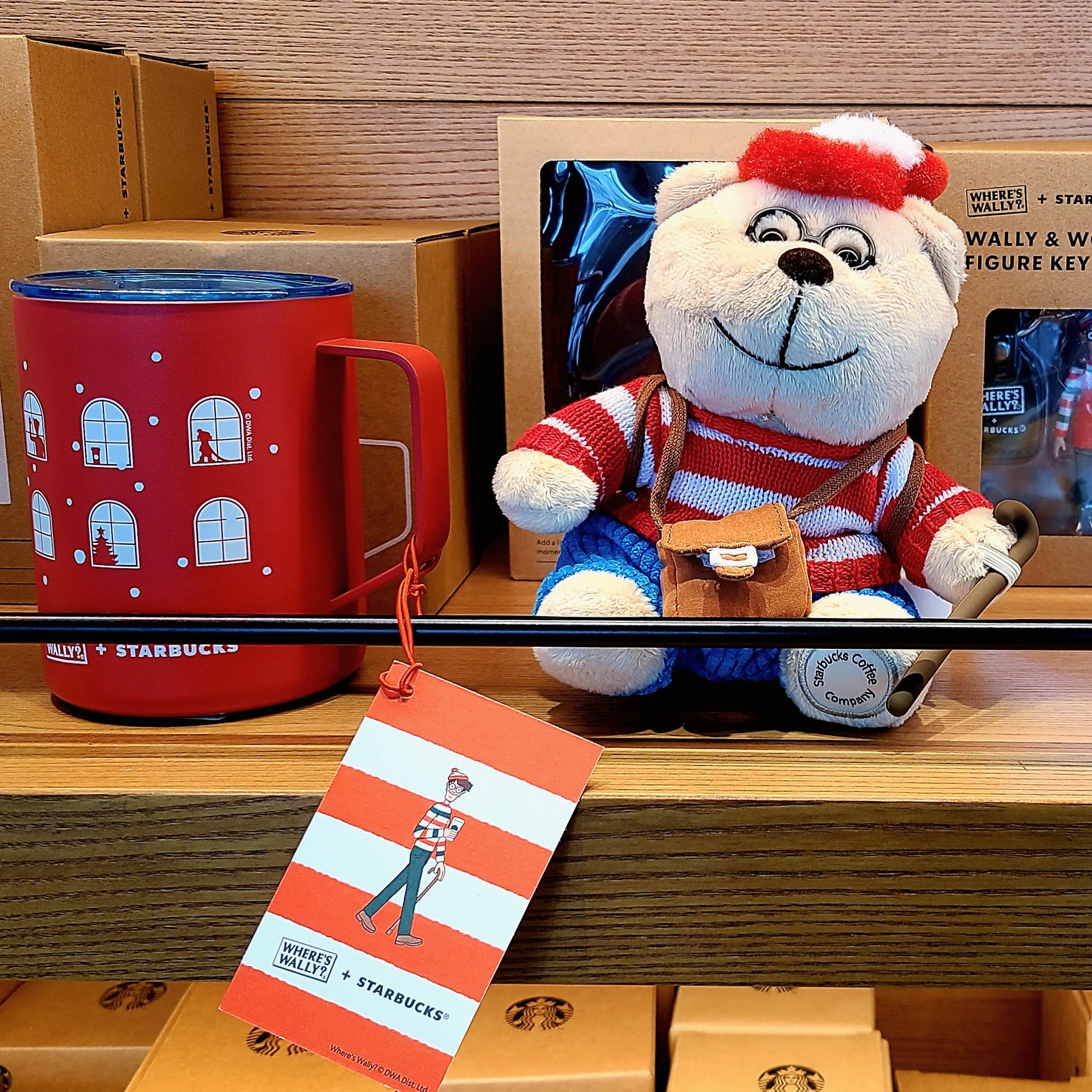 Starbucks x Where's Wally Joyful SS Debbie Tumbler 473ml, Starbucks x Where's Wally Joyful Bearista Doll 착용 스타일 - 1