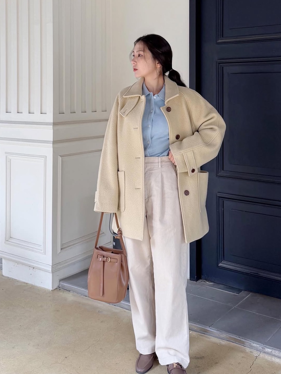 Juukiff Waist Ribbed Shirts Cardigan In Cashmere Mixed Cotton Light Blue, Juukiff Waist Ribbed Shirts Cardigan In Cashmere Mixed Cotton Off White 착용 스타일 - 2