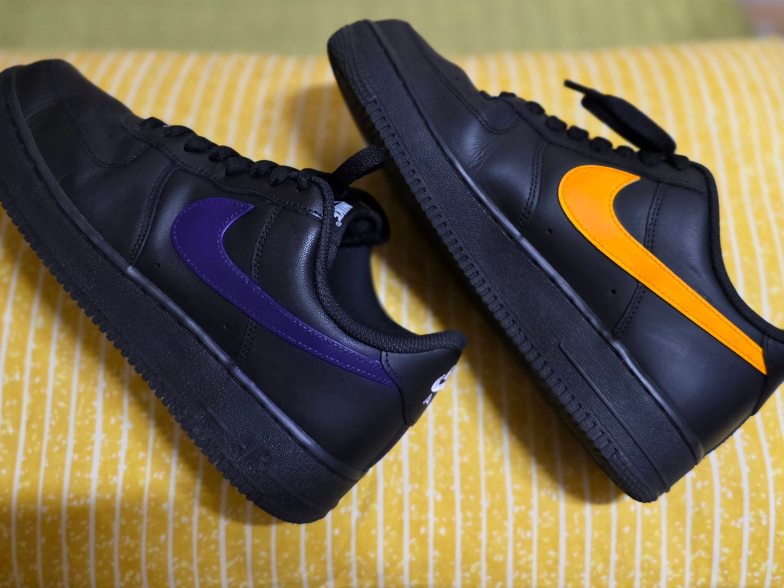 Nike Air Force 1 '07 Black White 착용 스타일 - 2