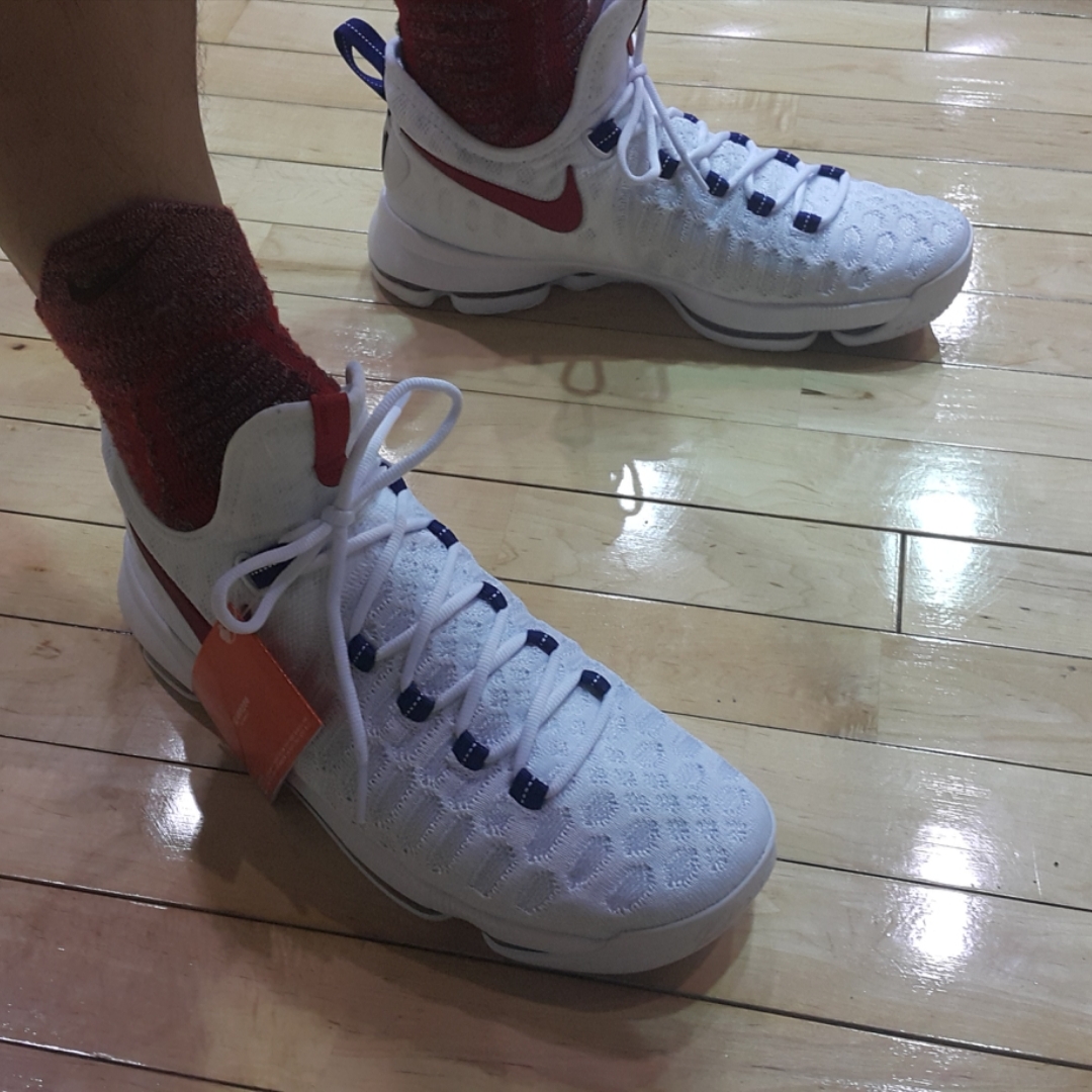 Nike KD 9 USA 착용 스타일