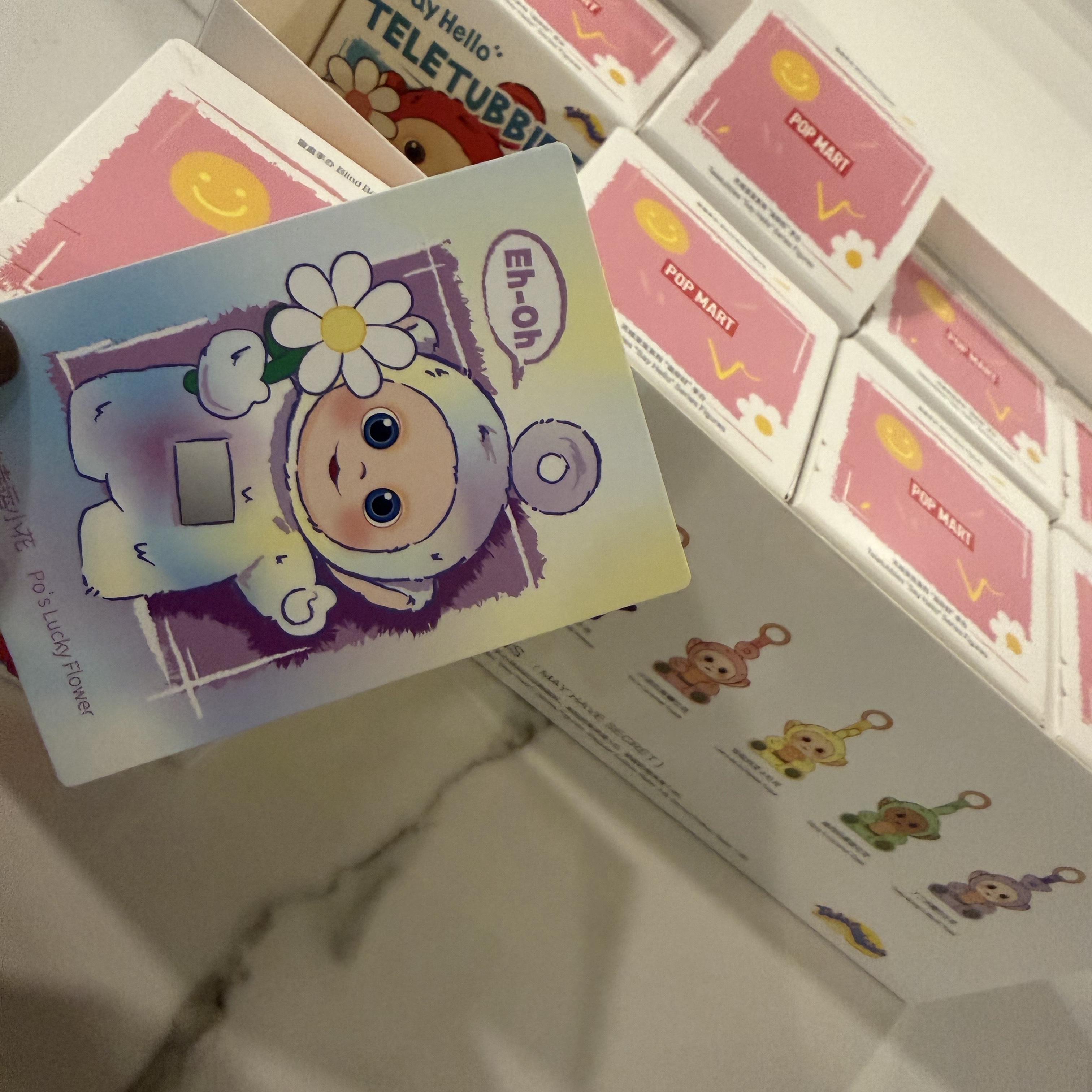Pop Mart Teletubbies Say Hello Series Figures Sealed Case (8 Blind Boxes) 착용 스타일 - 1